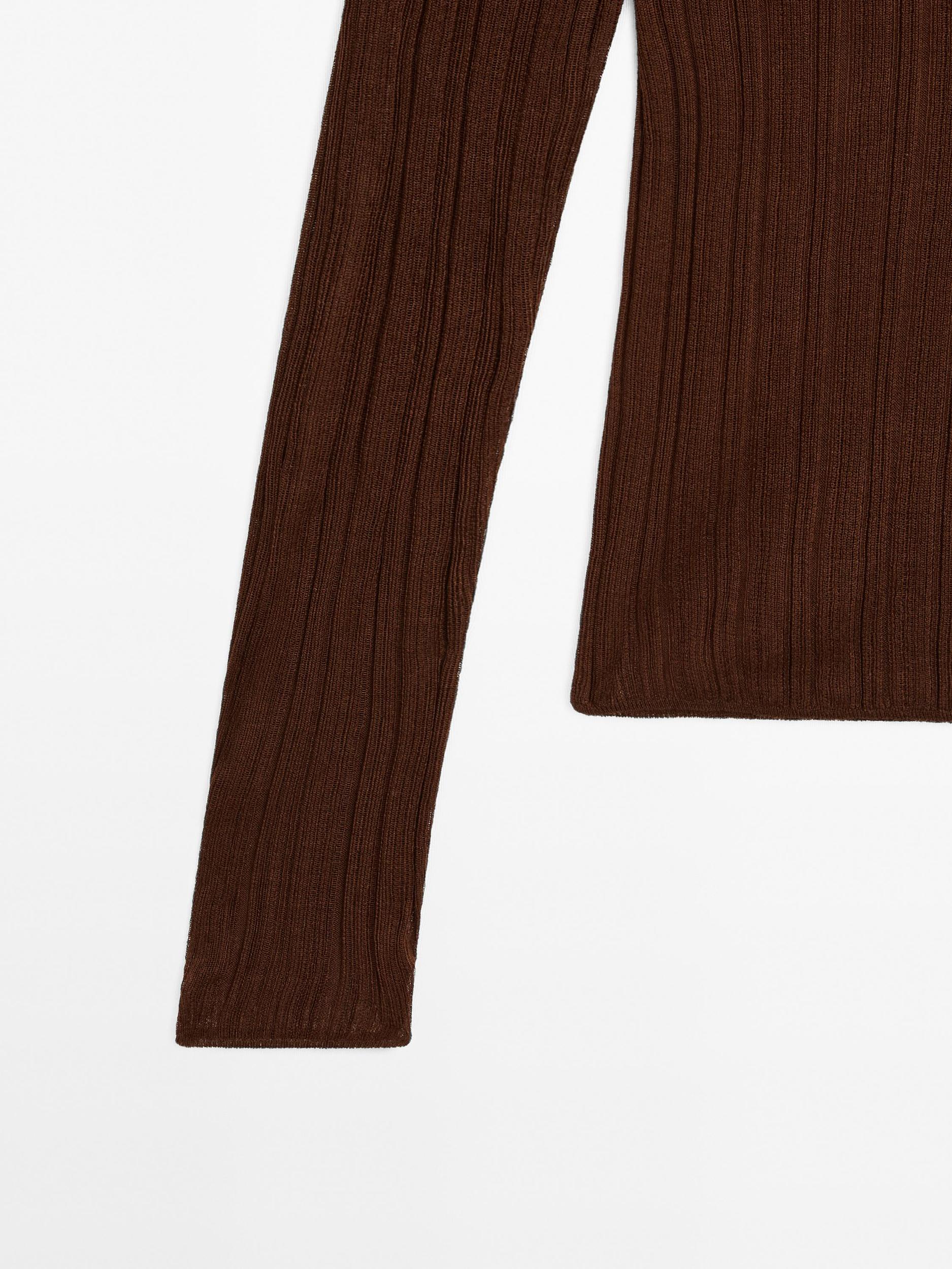 Long sleeve ribbed T-shirt Product Image