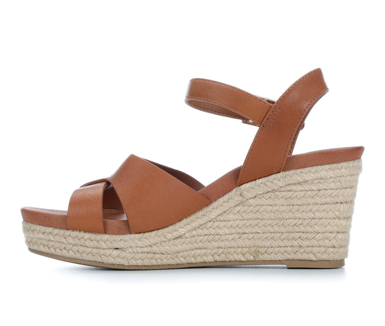 Women's Vintage 7 Eight Front-S Wedge Sandals Product Image