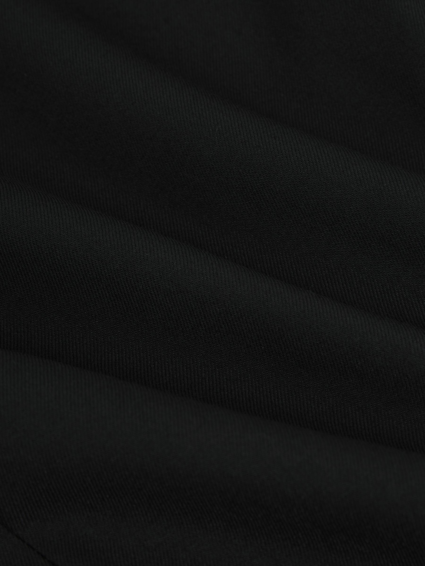 Wool-Blend Single-Breasted Suit Jacket Slim-Fit in Black Product Image