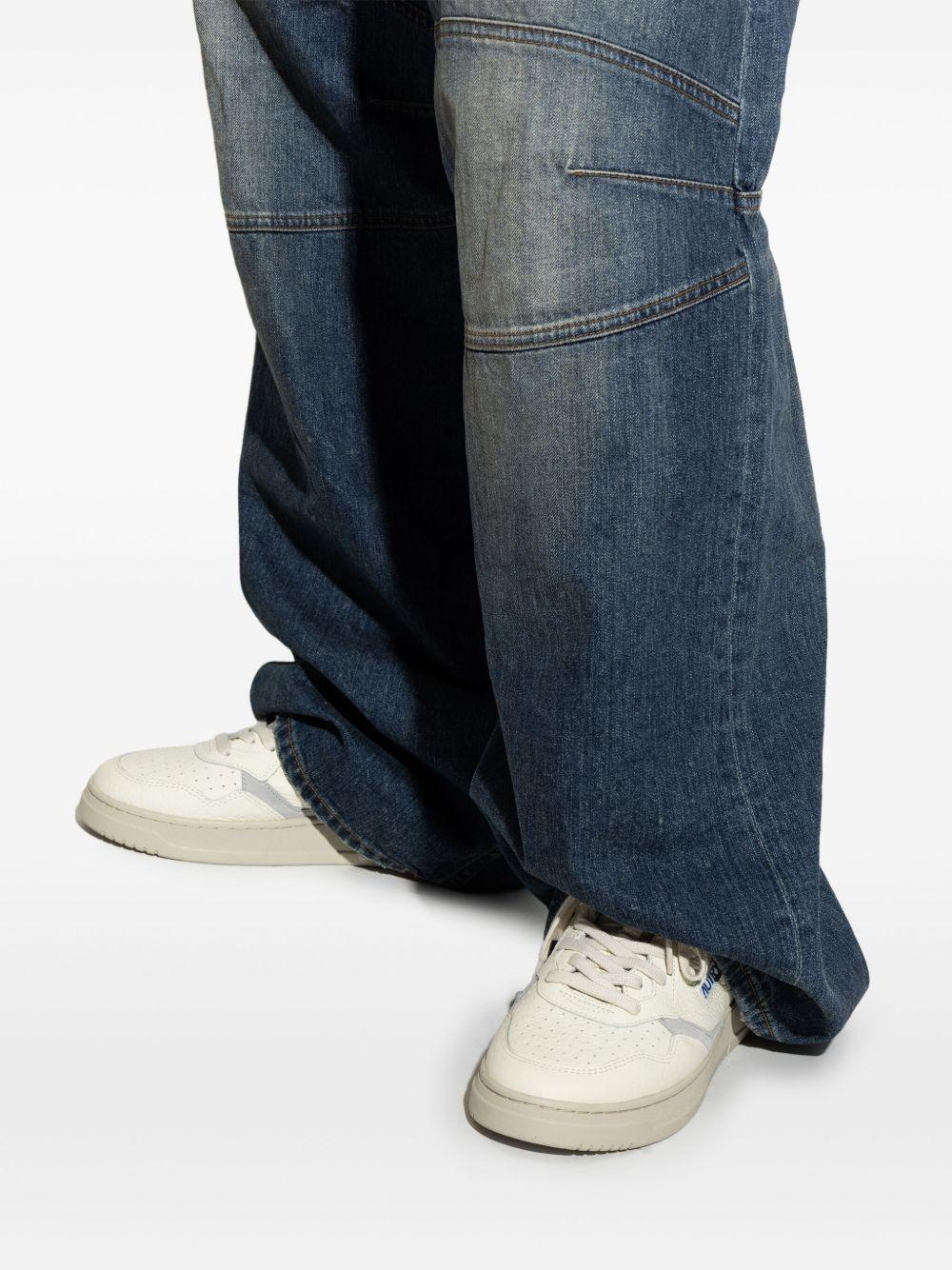 logo sneakers Product Image