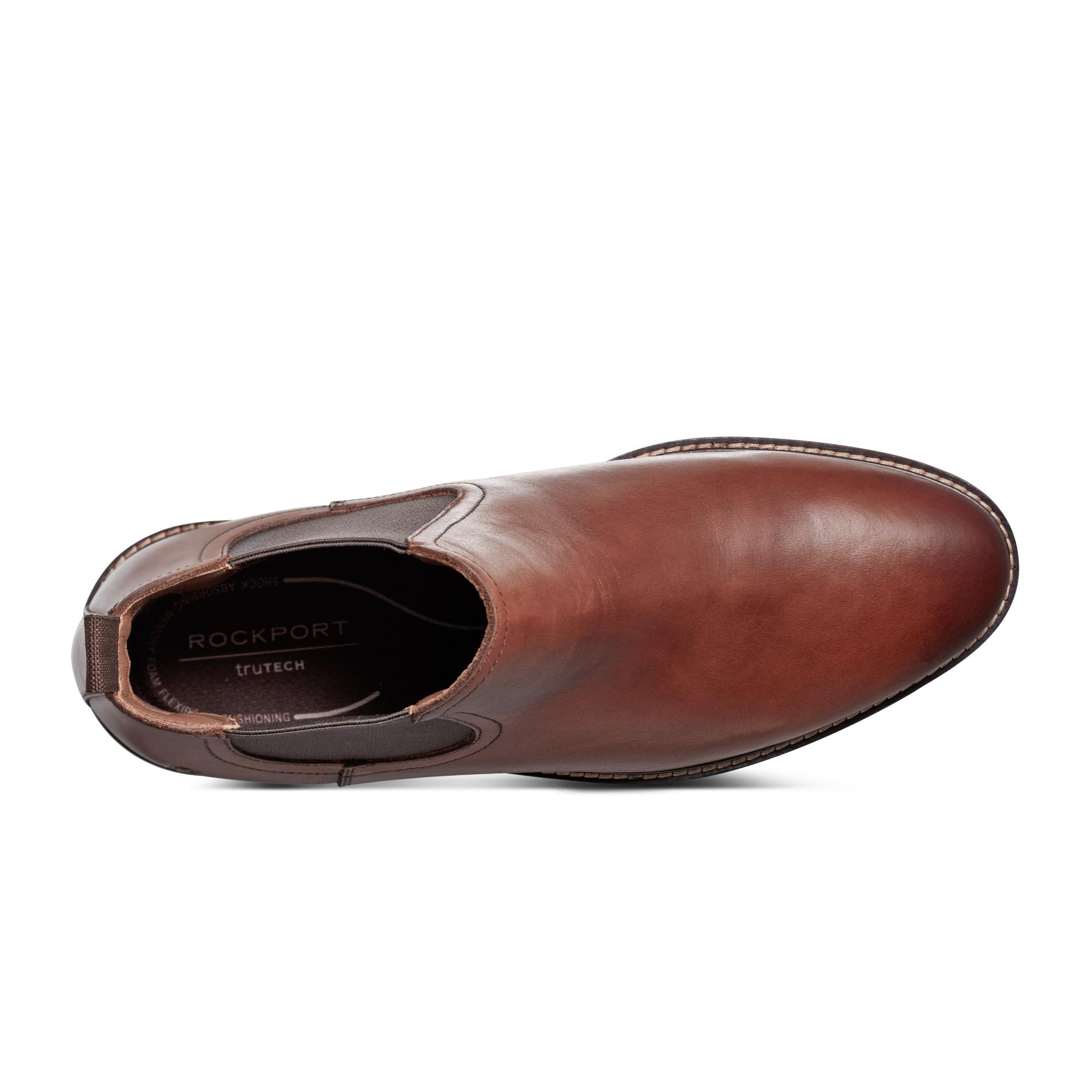 Men's Cassius Slip-on Almond Toe Boots Product Image