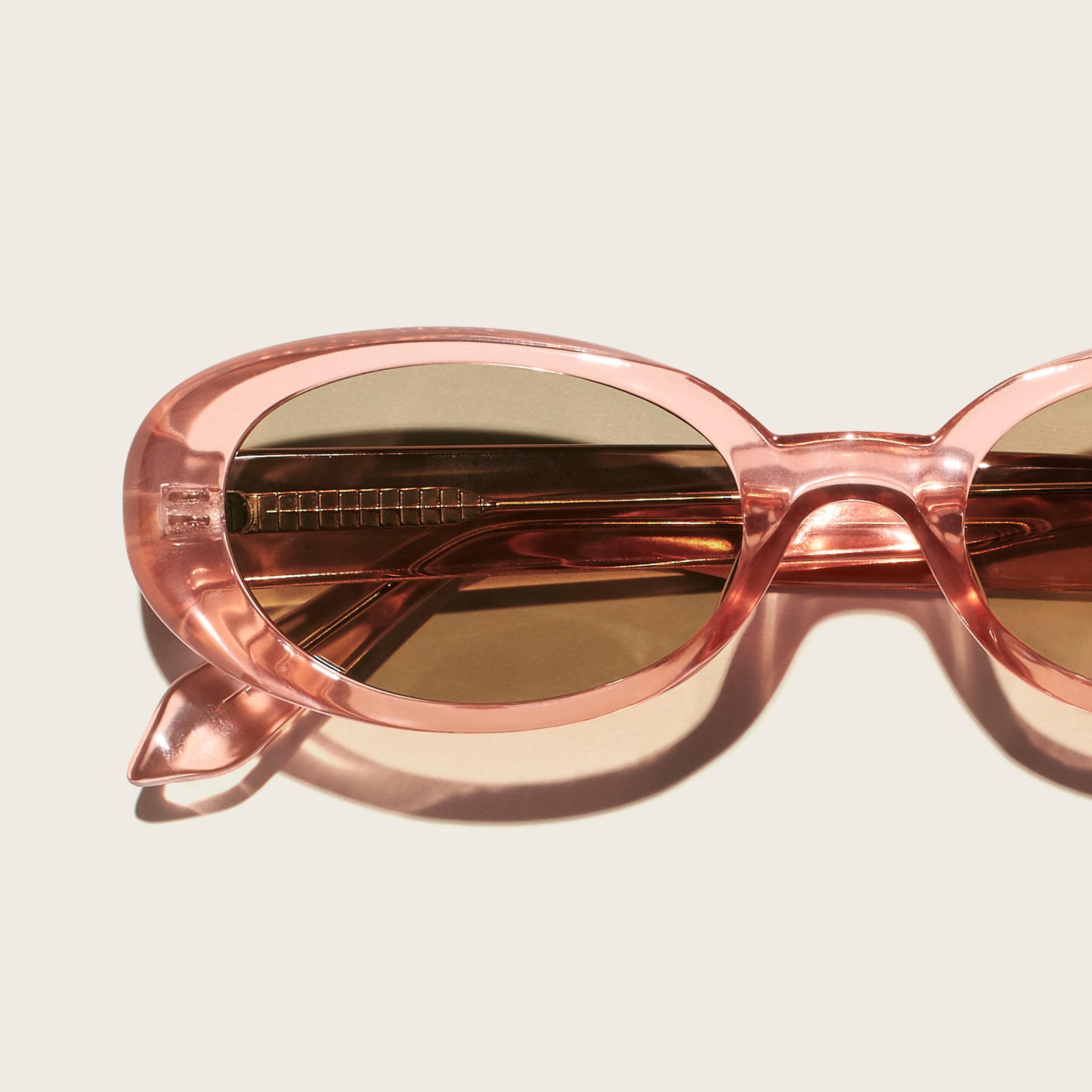 FELT CUTE Female Product Image