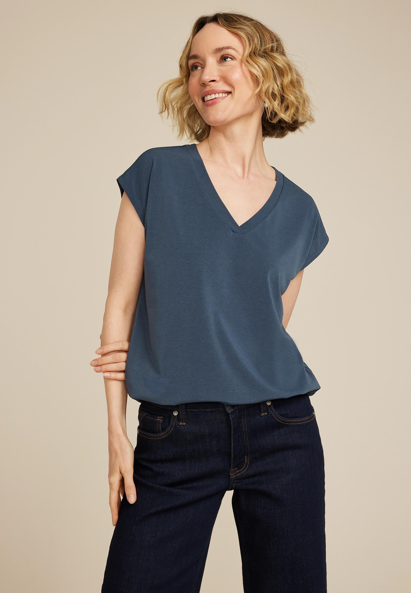 24/7 Crepe V Neck Tee Product Image