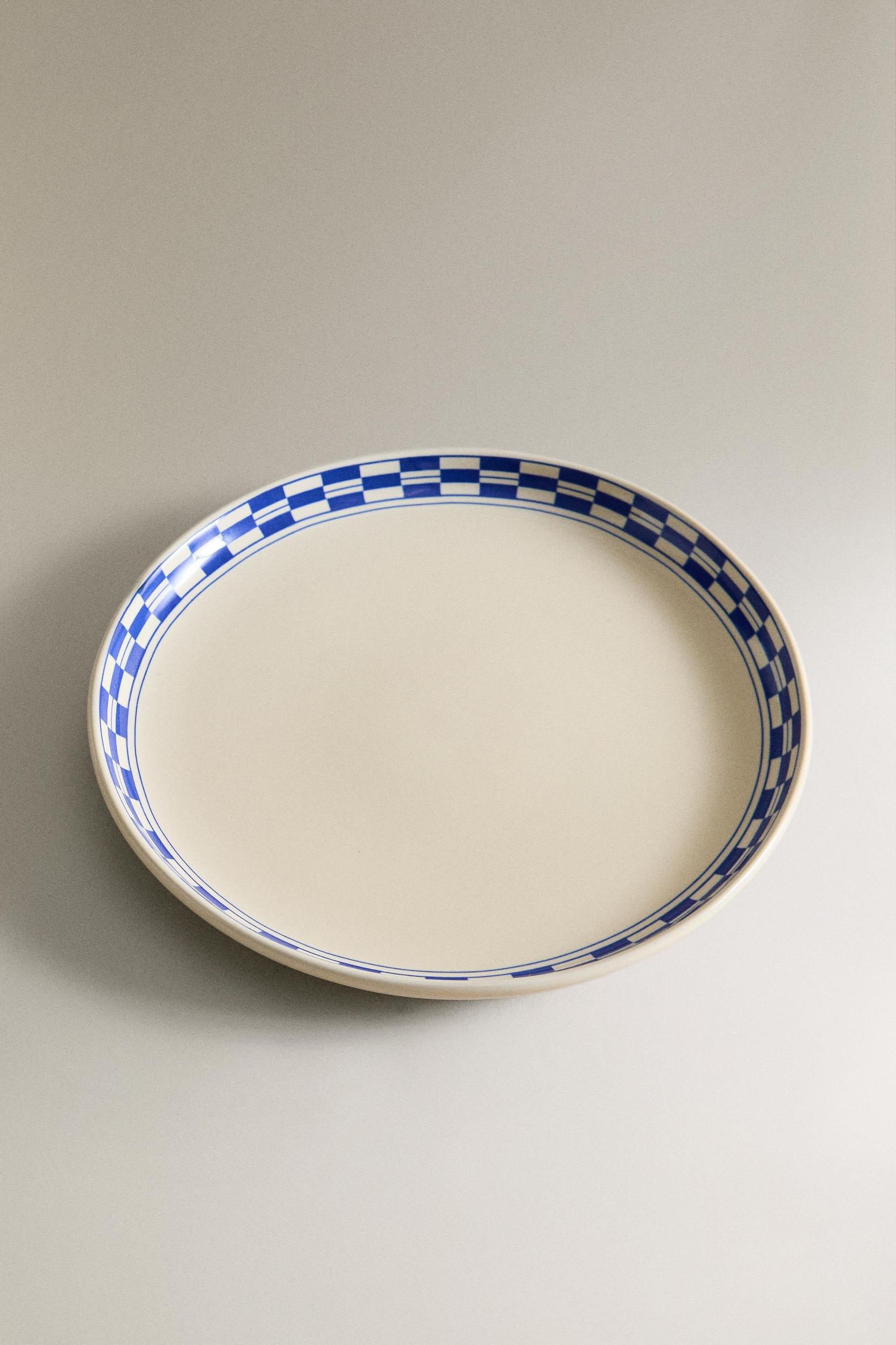 CERAMIC DESSERT PLATE WITH CHECKED RIM Product Image