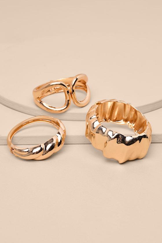 Elea Gold Three-Piece Bangle Bracelet Set Product Image