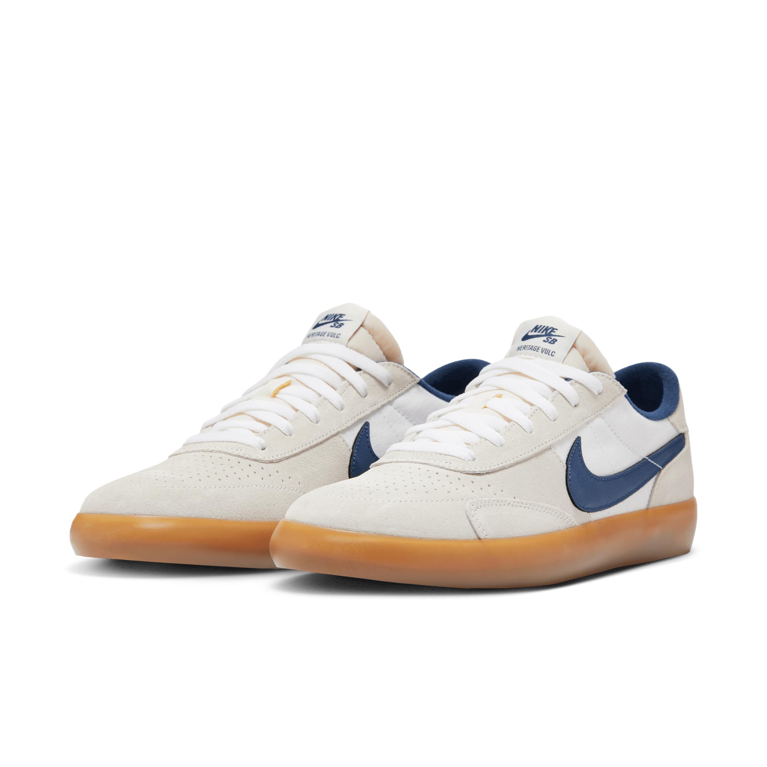 Men's Nike SB Heritage Vulc Skate Shoes Product Image