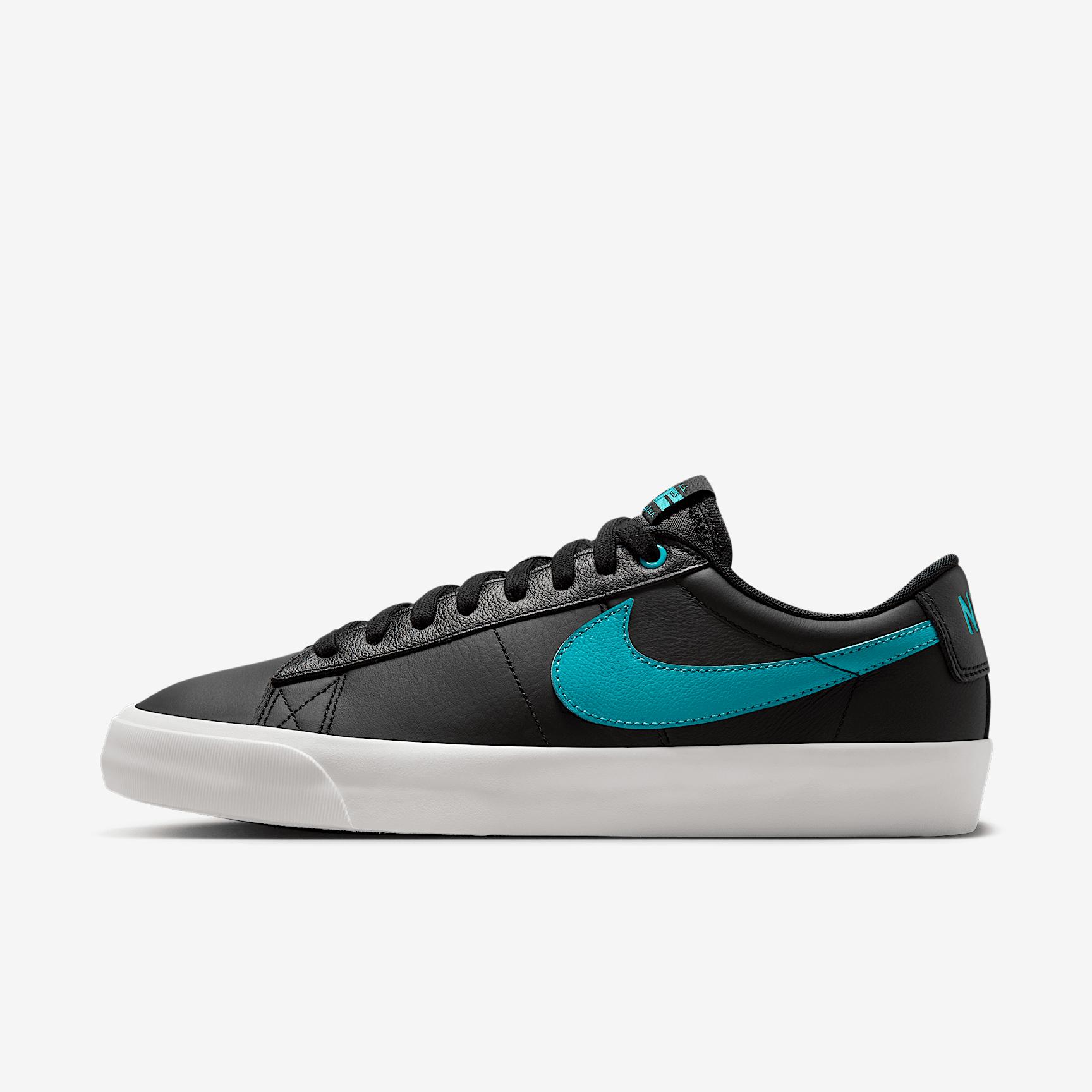 Mens Nike SB Blazer Low Pro GT Shoes | DV1226-001 Product Image