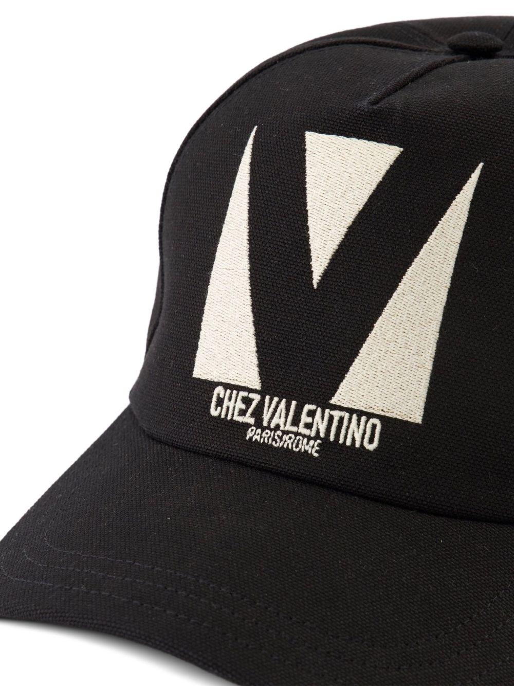 logo-embroidered cotton cap Product Image