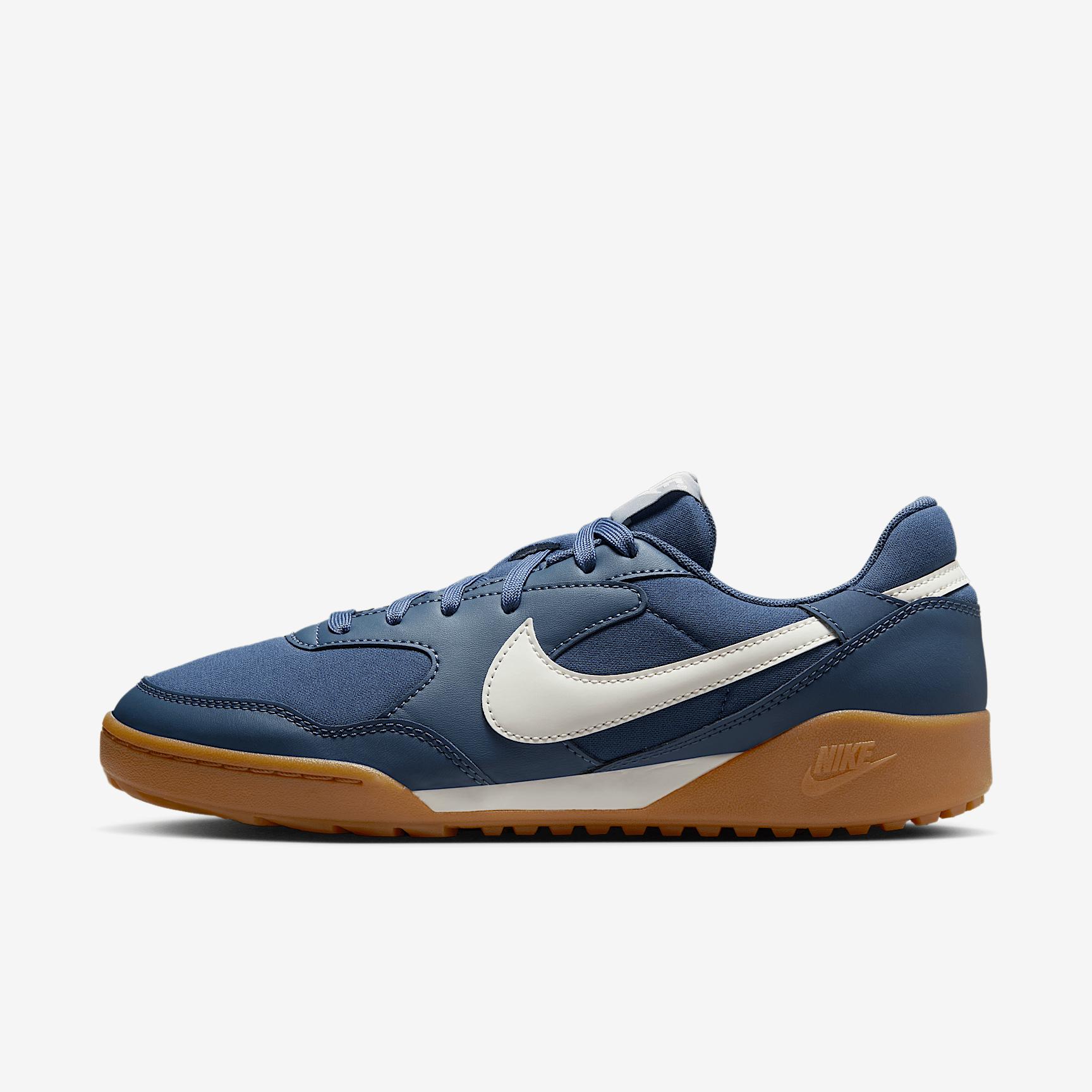 Nike Womens Terra Manta Shoes | HQ1940-400 Product Image