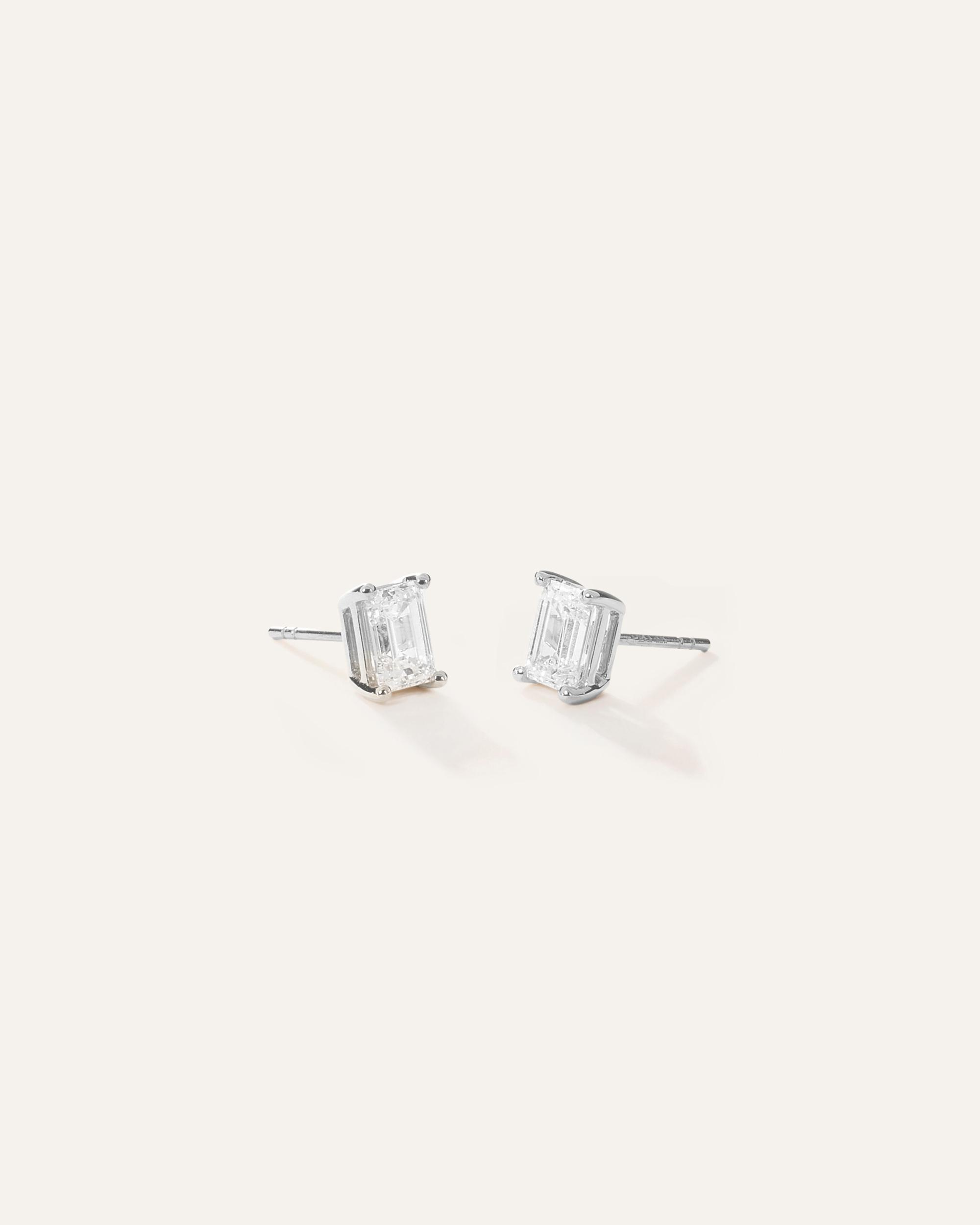 Quince | Women's 14K Gold Lab Grown Diamond Bezel Studs Product Image