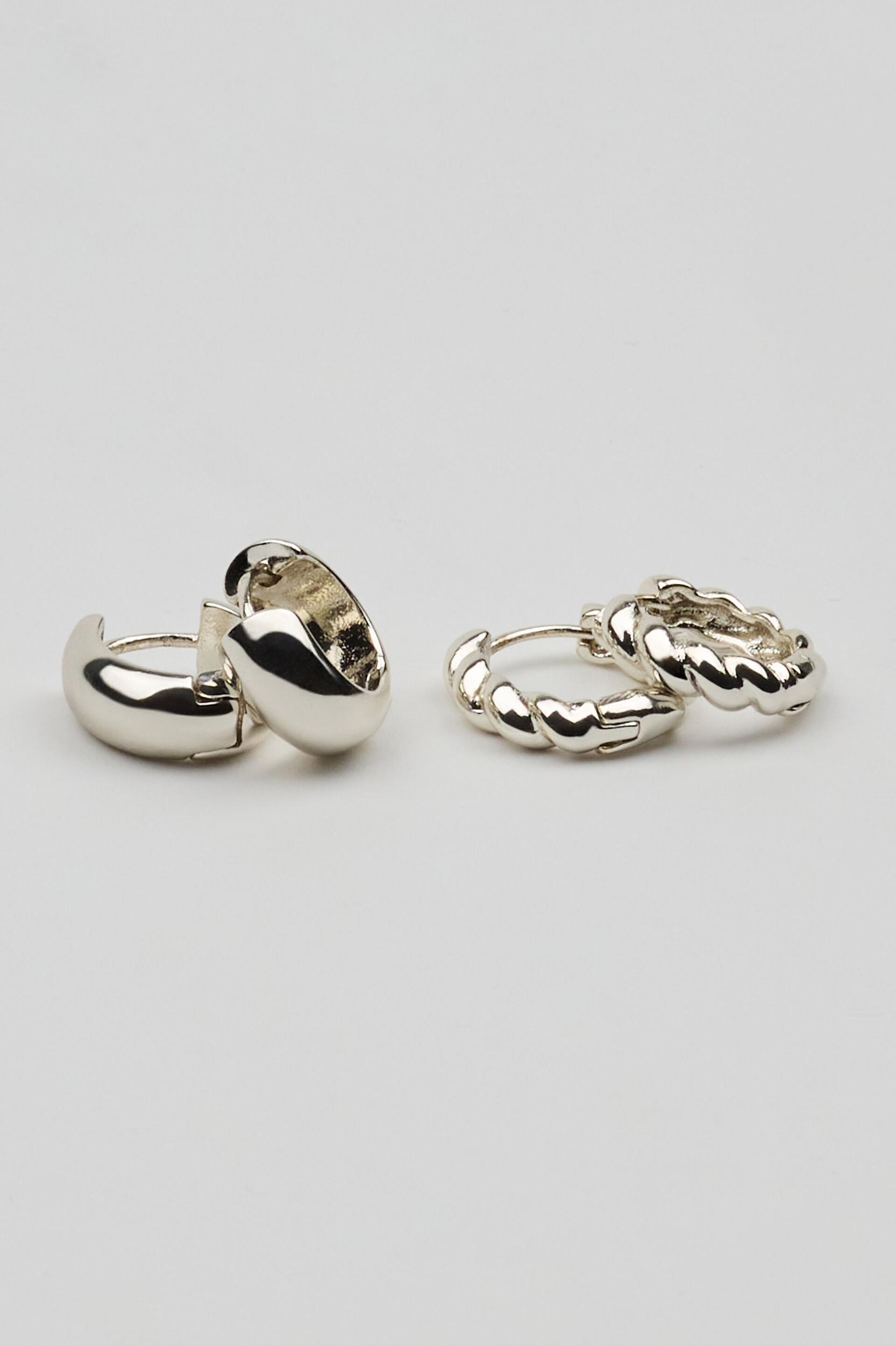 2 Pack Twisted & Smooth Huggy Earrings Product Image