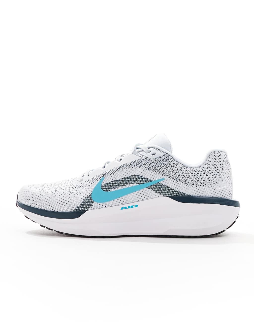 Nike Running Winflo 11 sneakers in white and blue Product Image