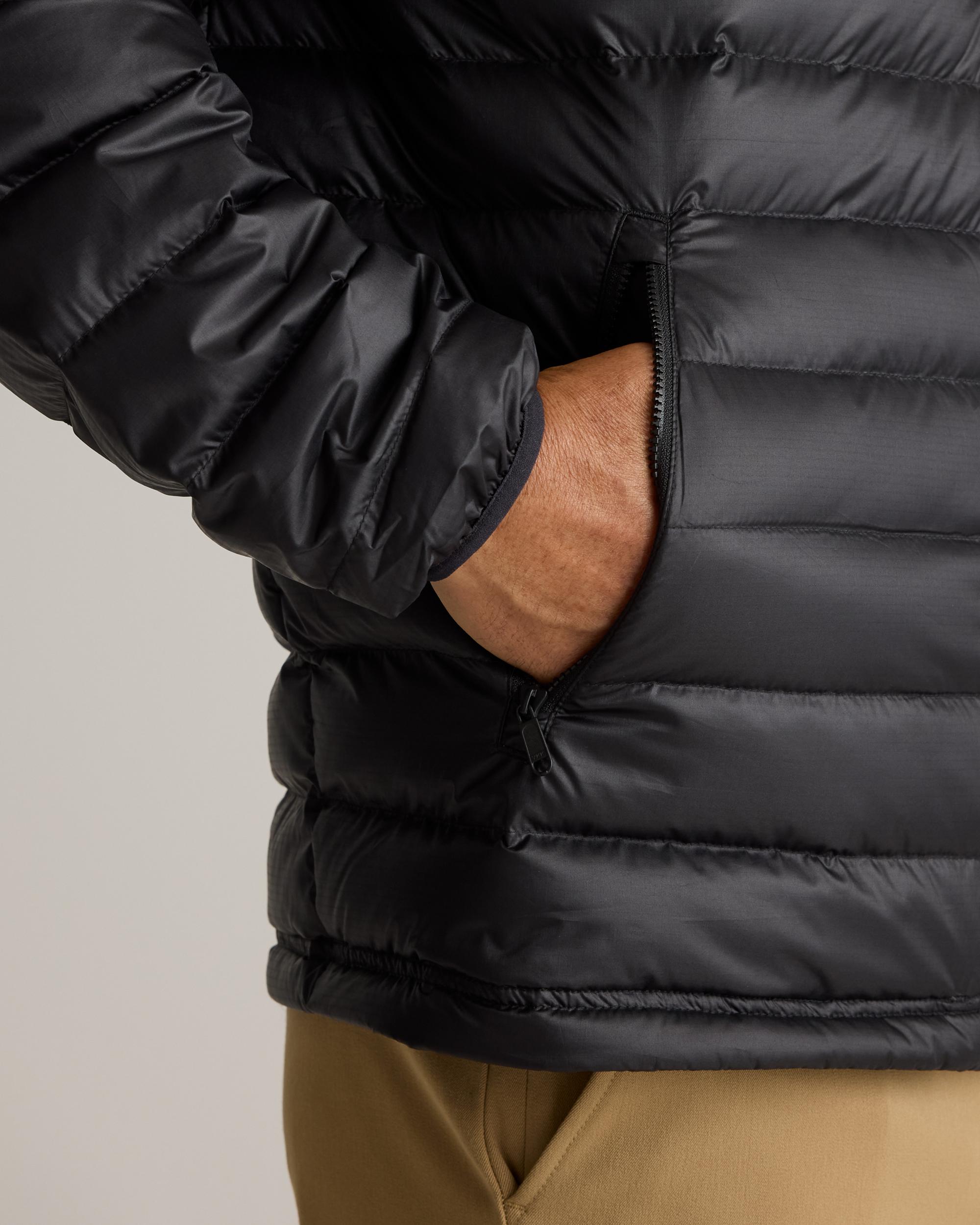 Quince | Men's Lightweight Down Packable Puffer Hooded Jacket Recycled Polyester Product Image