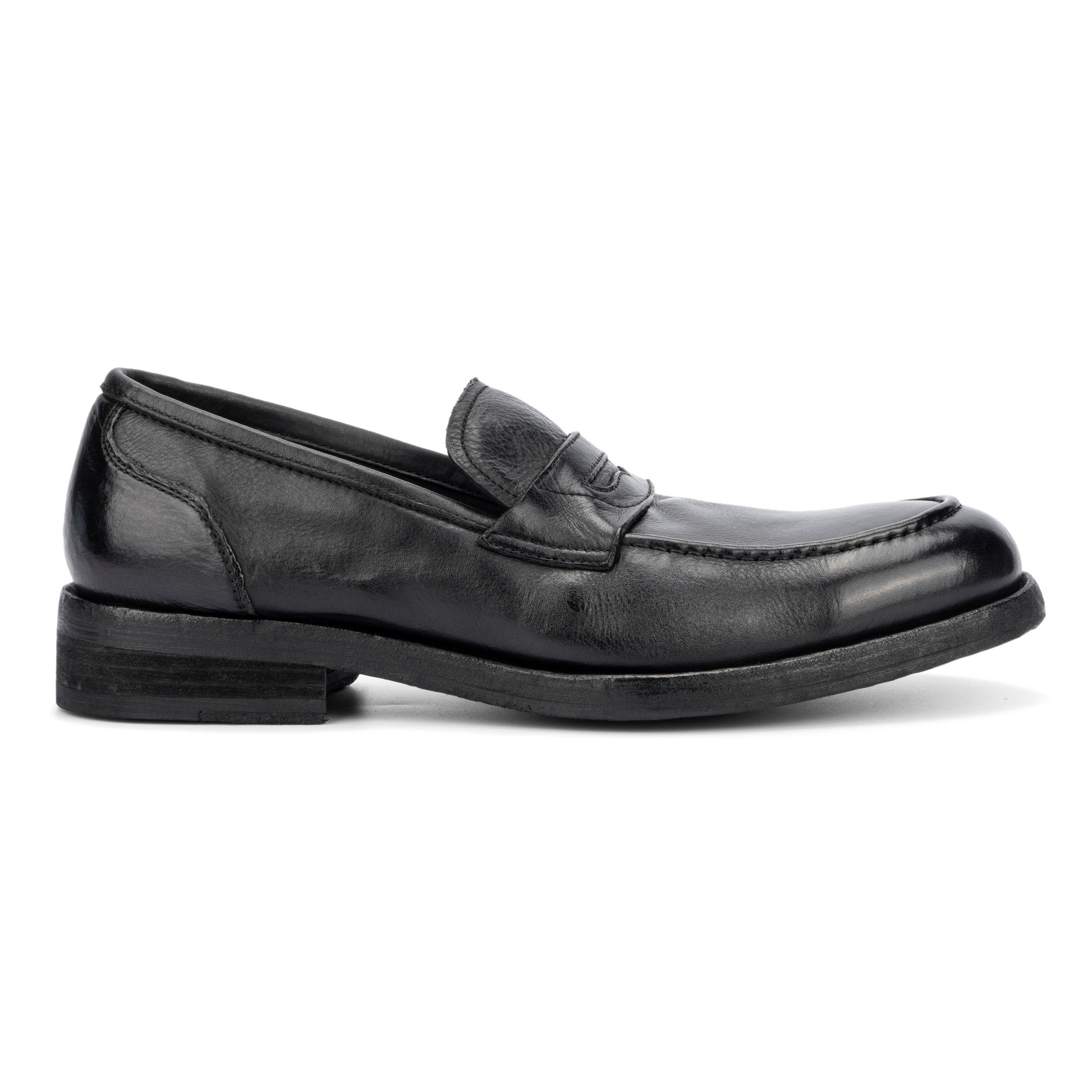 Vintage Foundry Co. Men's Kent Loafer Product Image