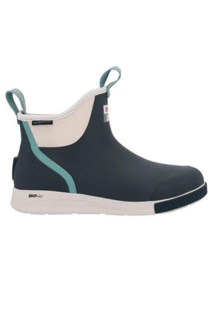 WOMEN'S 6 IN ANKLE DECK BOOT SPORT Product Image
