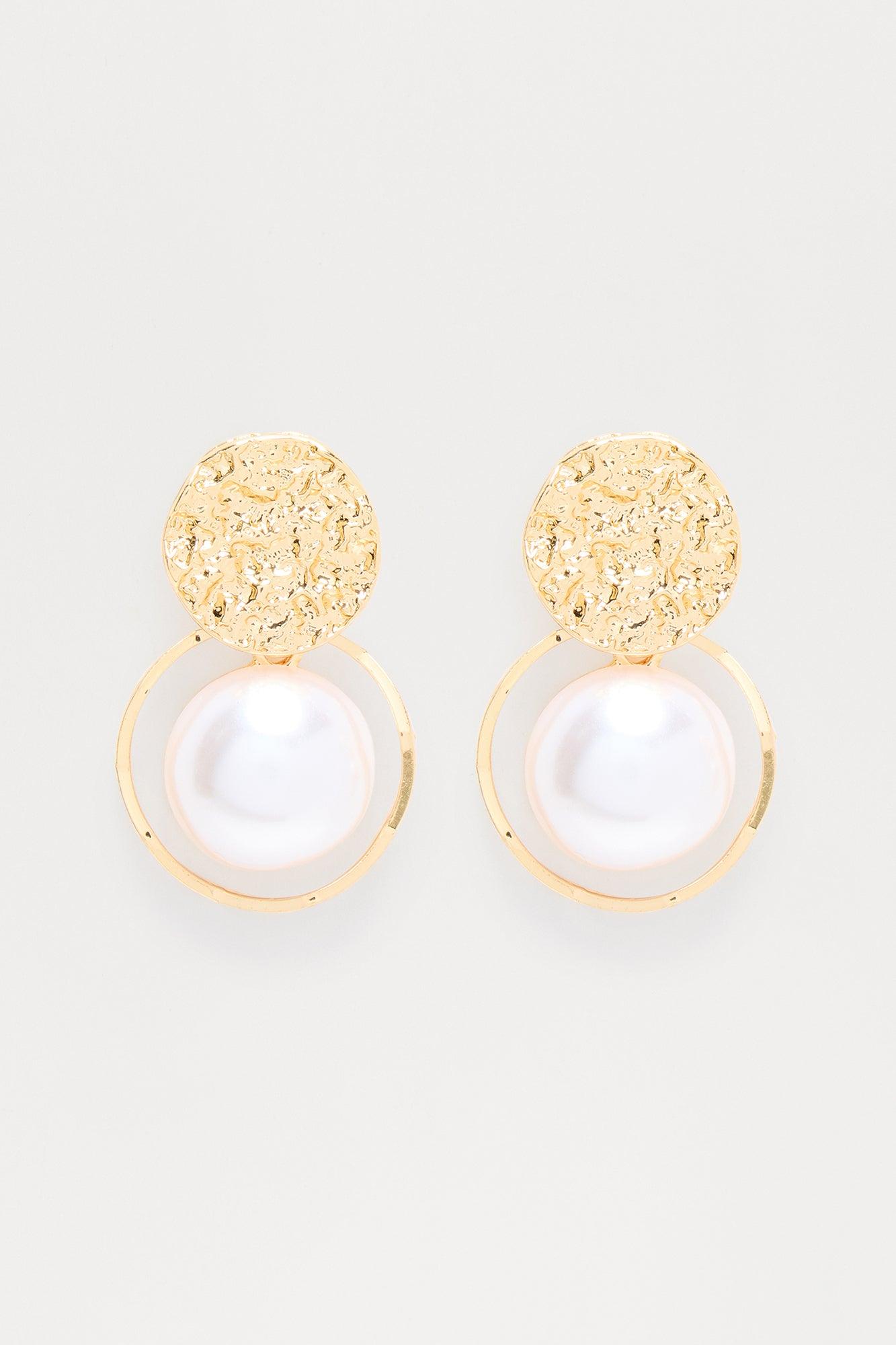 Keep It Wired Pearl Drop Earrings - Gold/combo Female Product Image