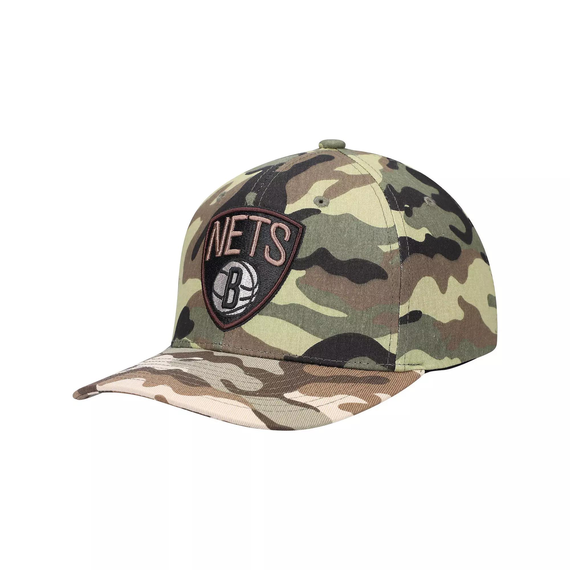 Men's Mitchell & Ness Camo Brooklyn Nets Woodland Desert Snapback Hat, Green Product Image