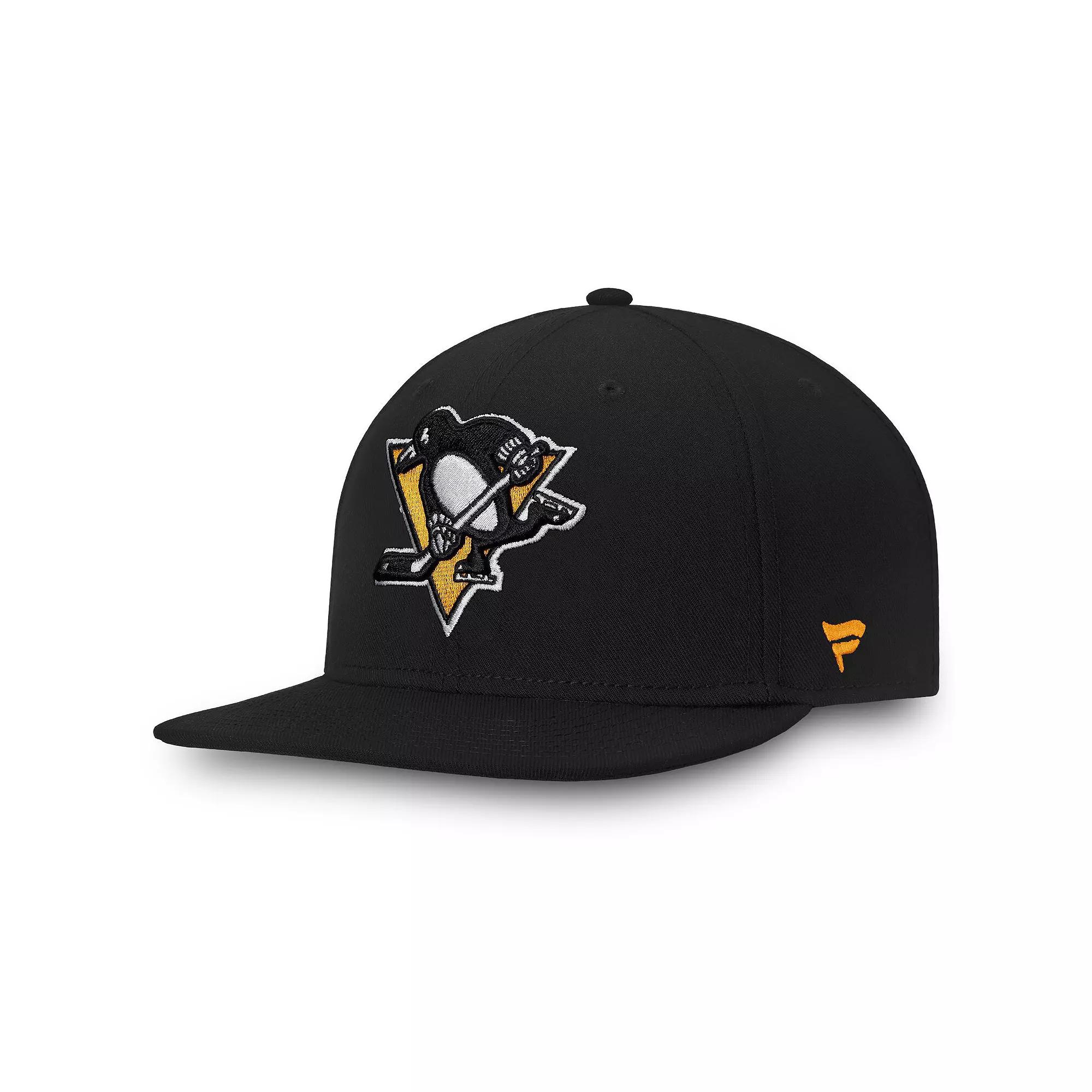 Men's Fanatics Branded Black Pittsburgh Penguins Core Primary Logo Fitted Hat,  Product Image