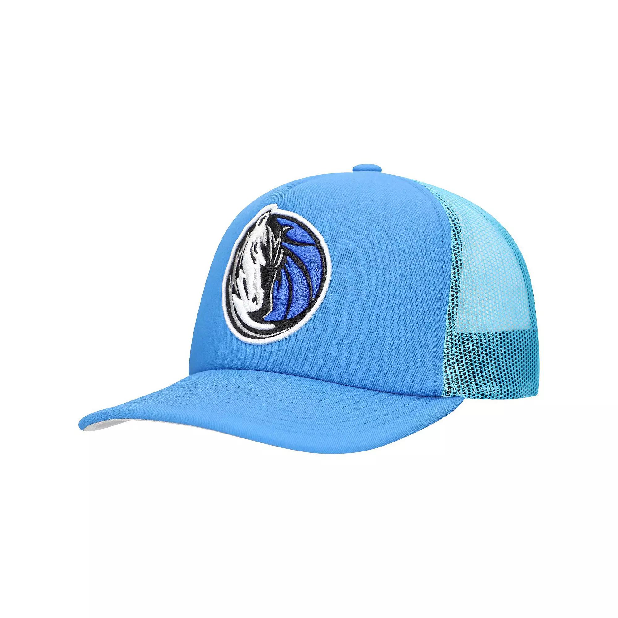 Men's Mitchell & Ness Blue Dallas Mavericks Core Evergreen OTC Trucker Adjustable Hat Product Image