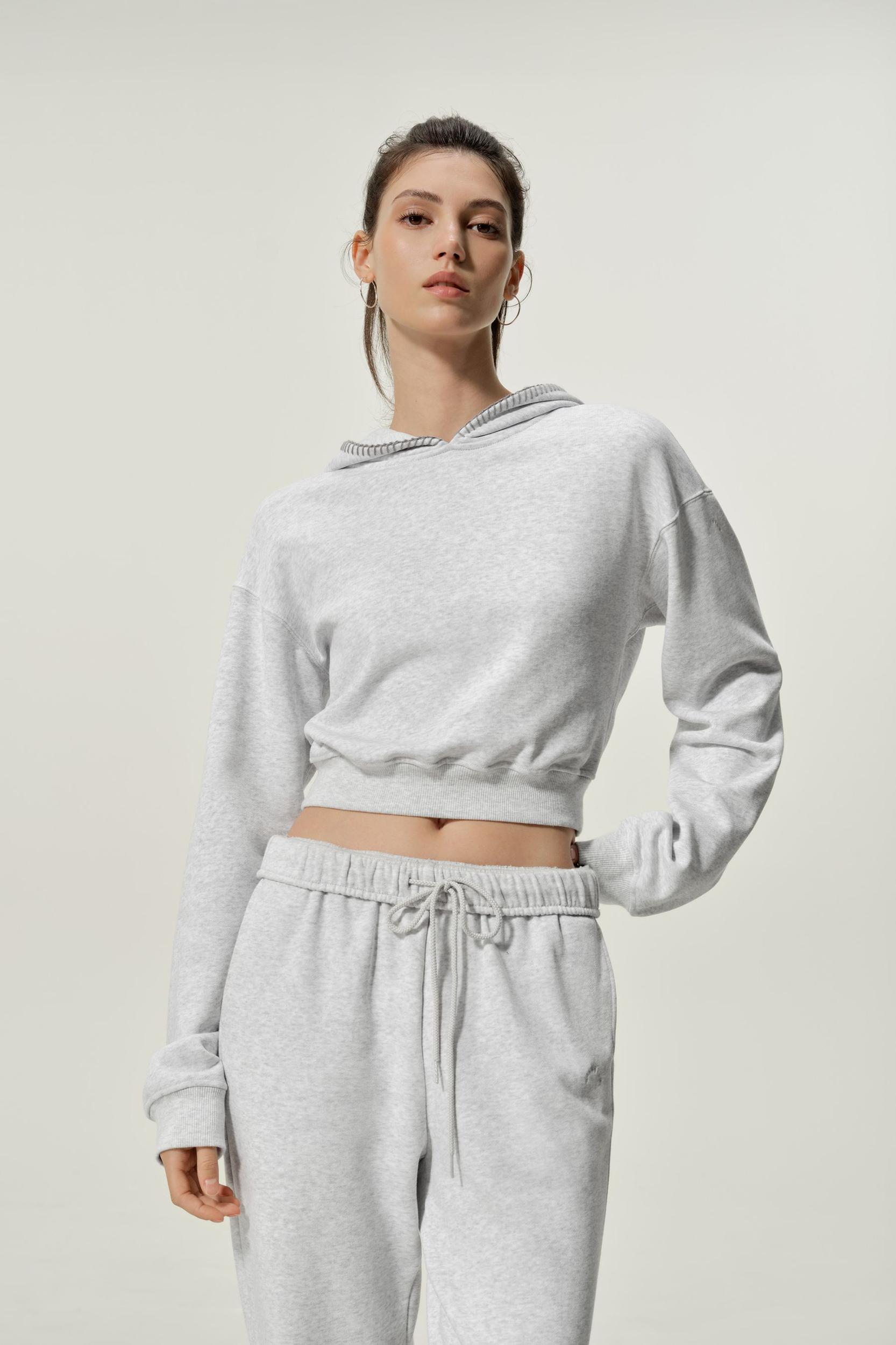 Seamflow Poise Pullover Product Image