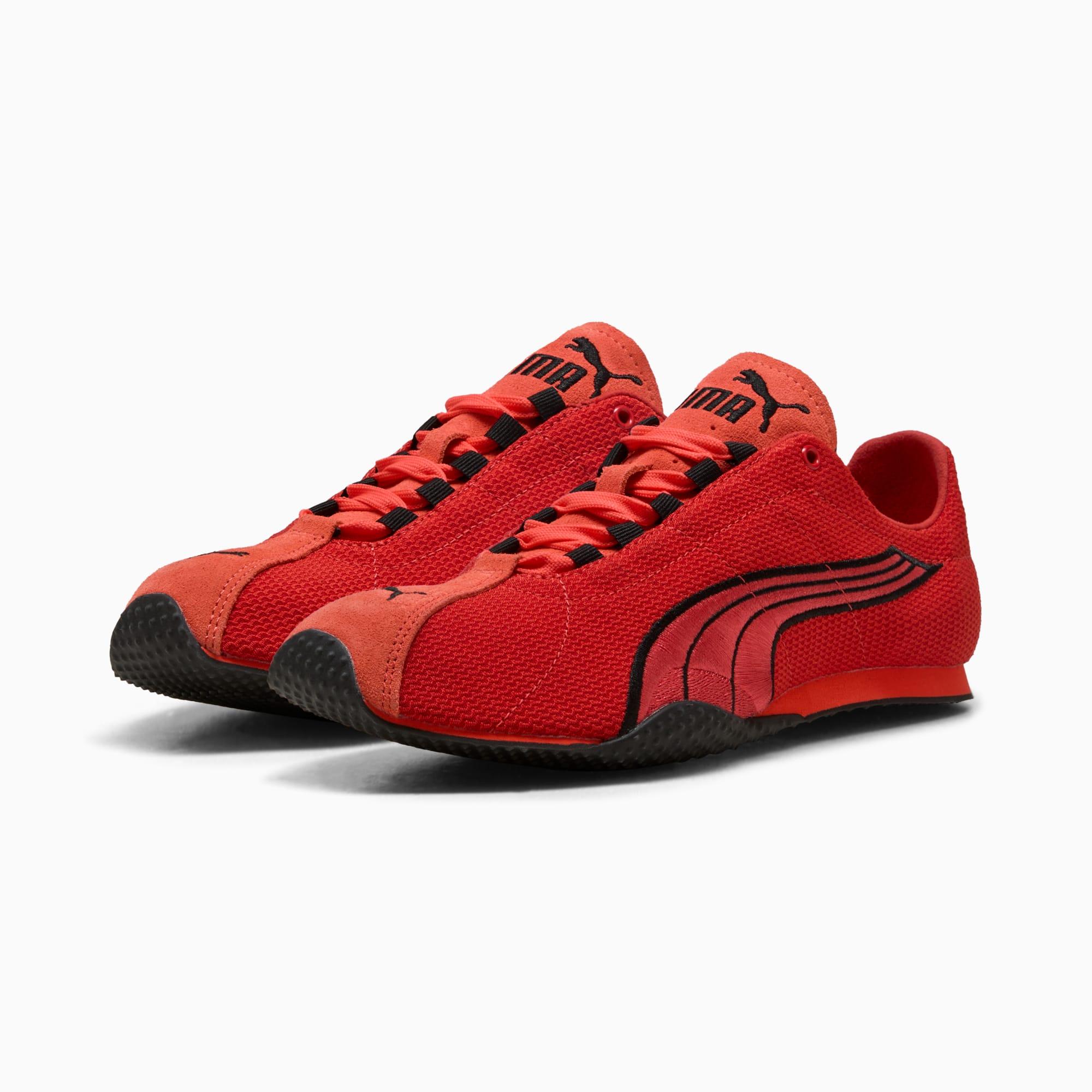 H-Street Embroidery Sneakers Product Image