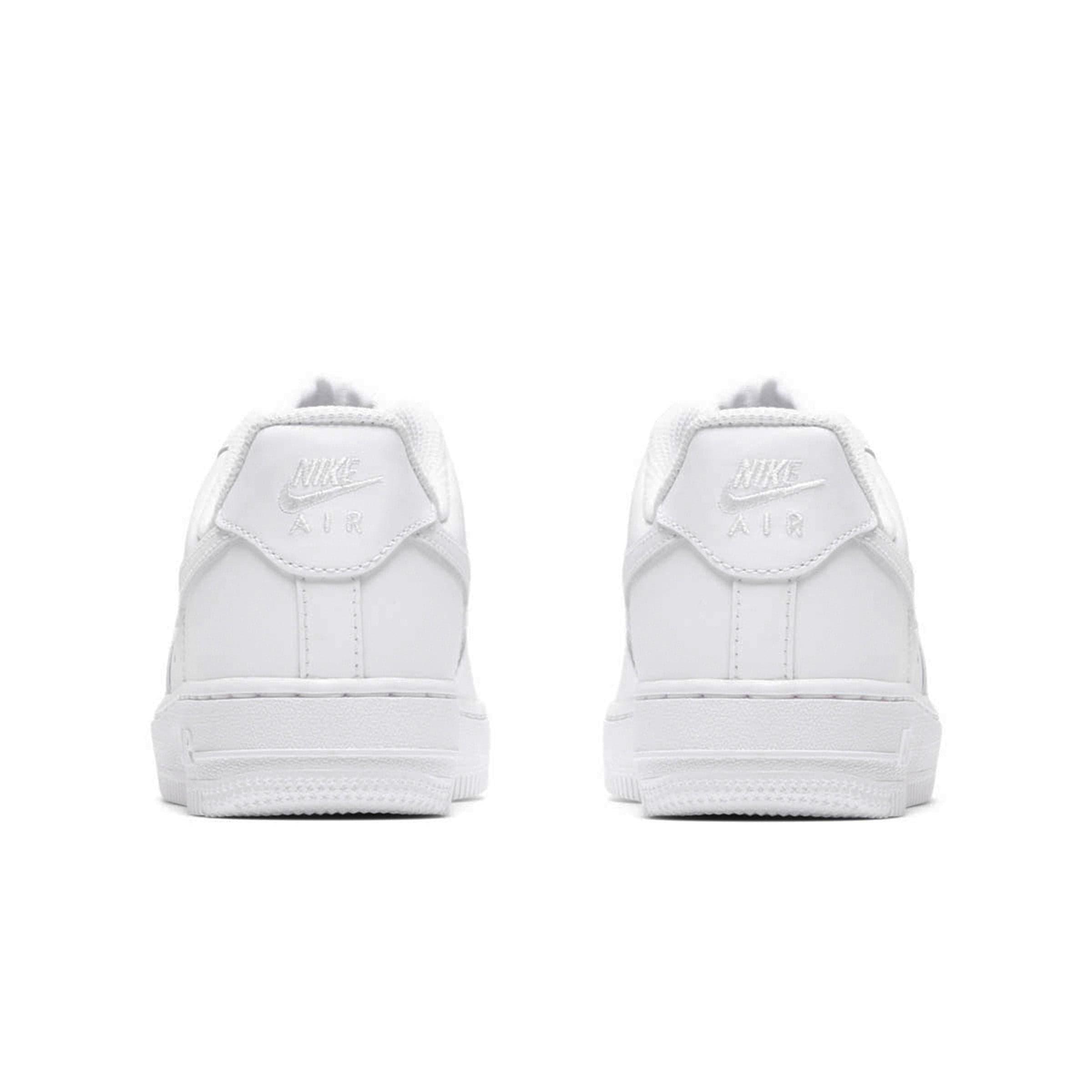 WOMEN'S AIR FORCE 1 '07 Female Product Image