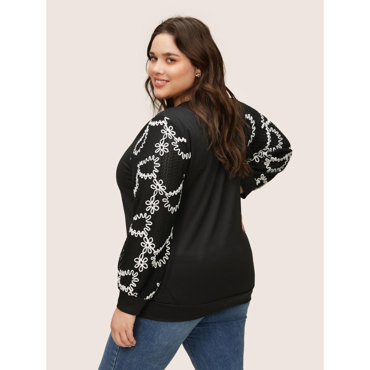 Plus Size Stereo Jacquard Design Patchwork Sweatshirt Women Black Elegant Texture V-neck Everyday Sweatshirts BloomChic 10/M Product Image