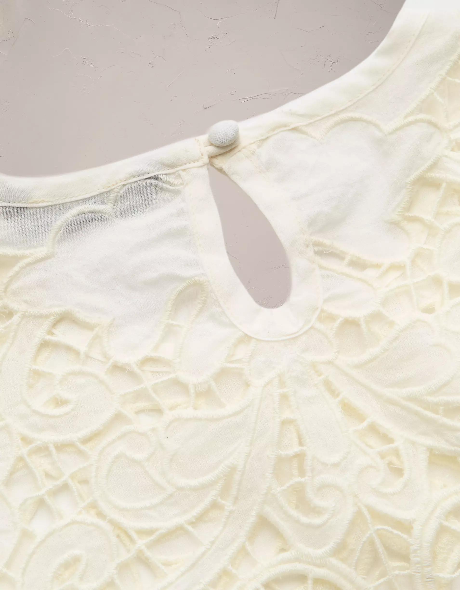 AE77 Premium Lace Shirt Product Image