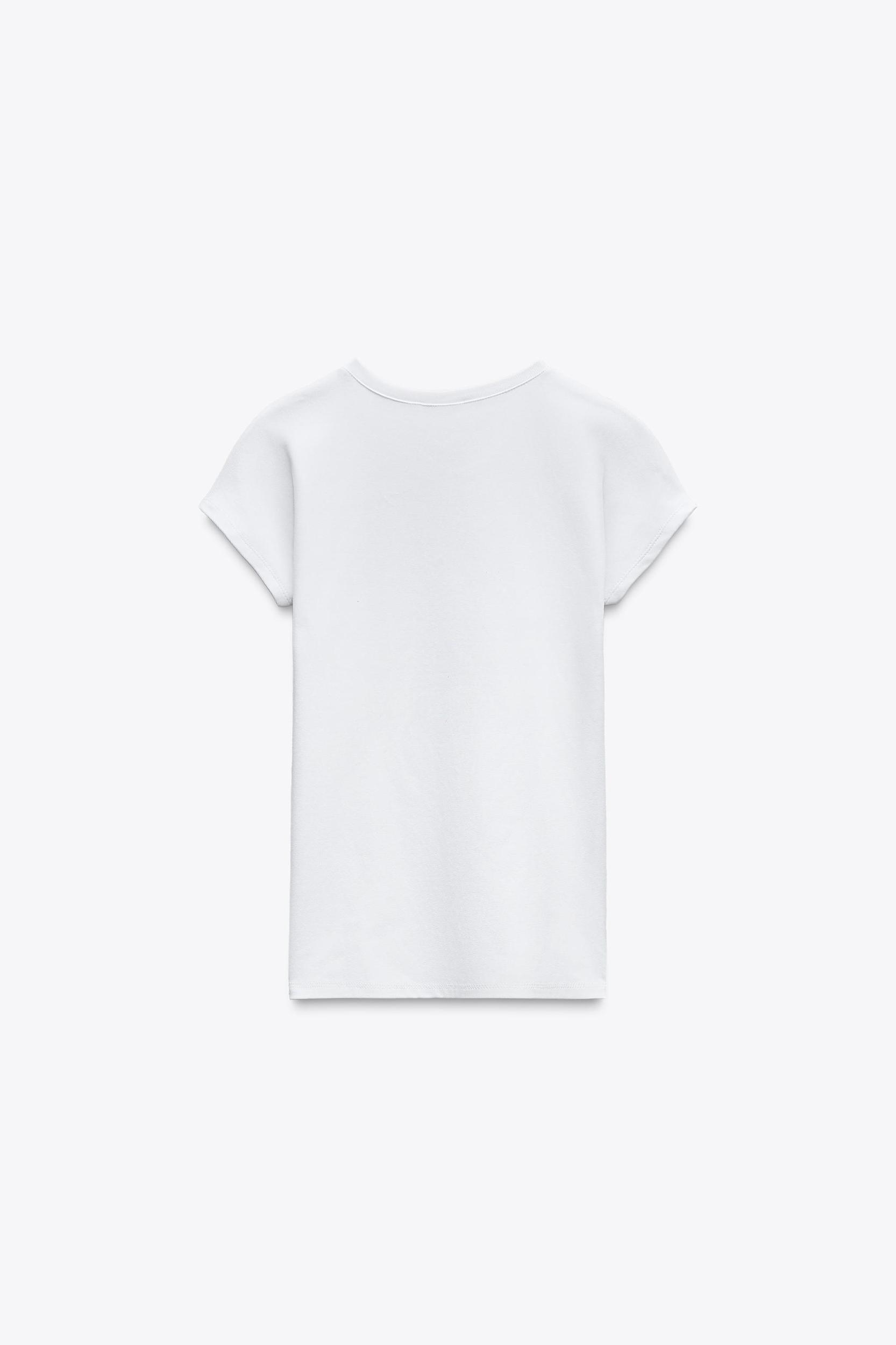 V-NECK TOP Product Image