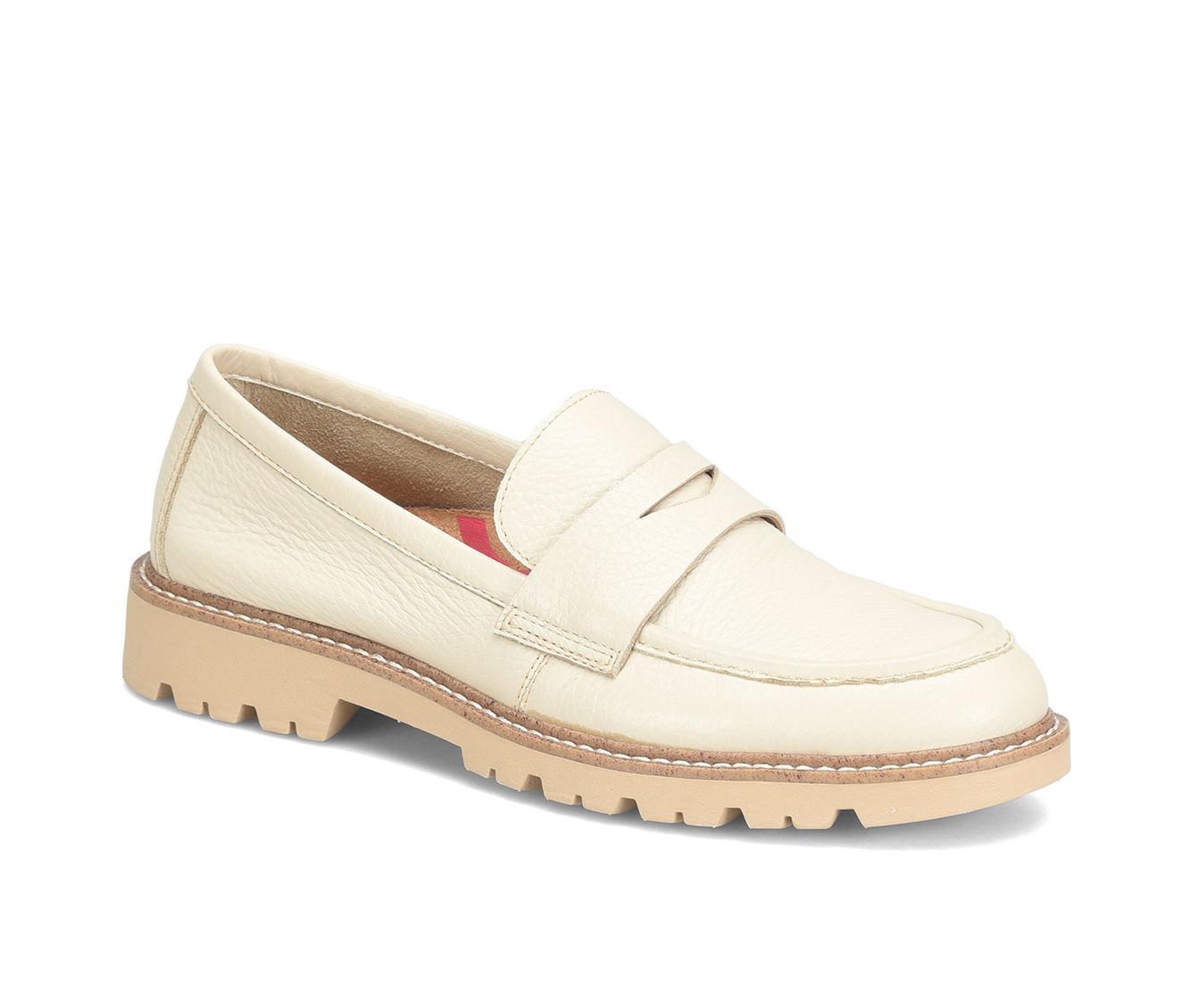 Women's Comfortiva Lakota Loafers Product Image