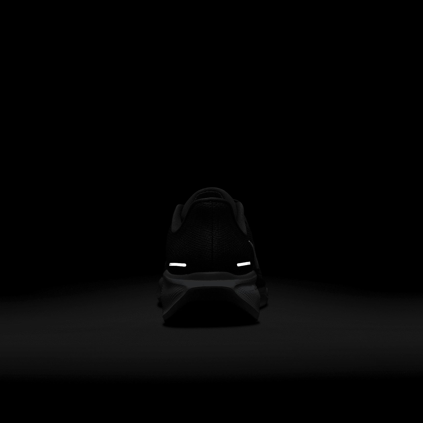 Penn State Pegasus 41 Men's Nike College Road Running Shoes Product Image