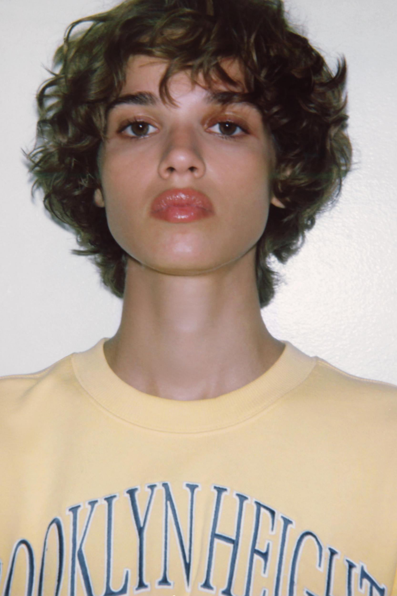 EMBROIDERED TEXT PLUSH SWEATSHIRT Product Image