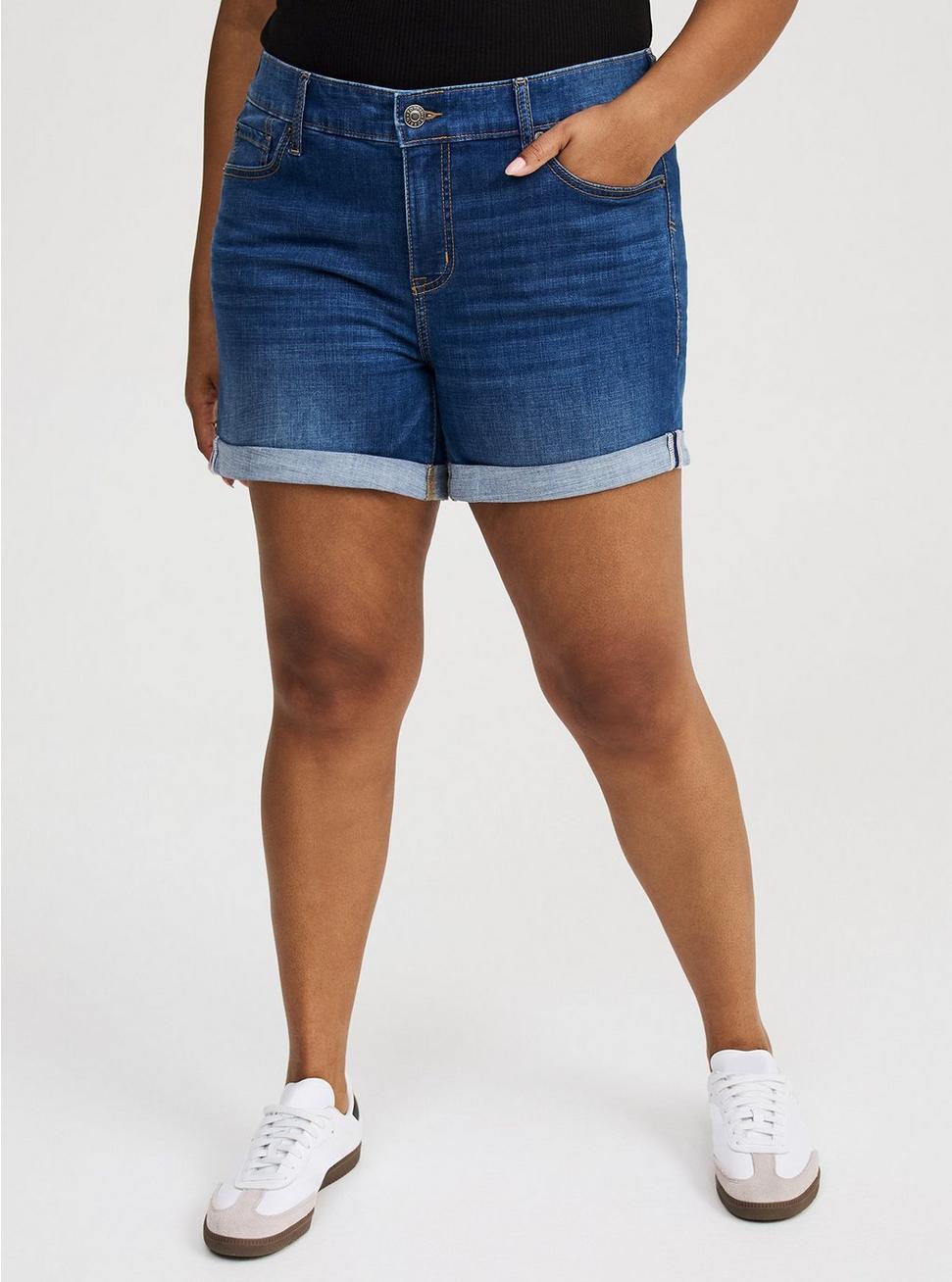 5'' Perfect Mid-Rise Short Product Image