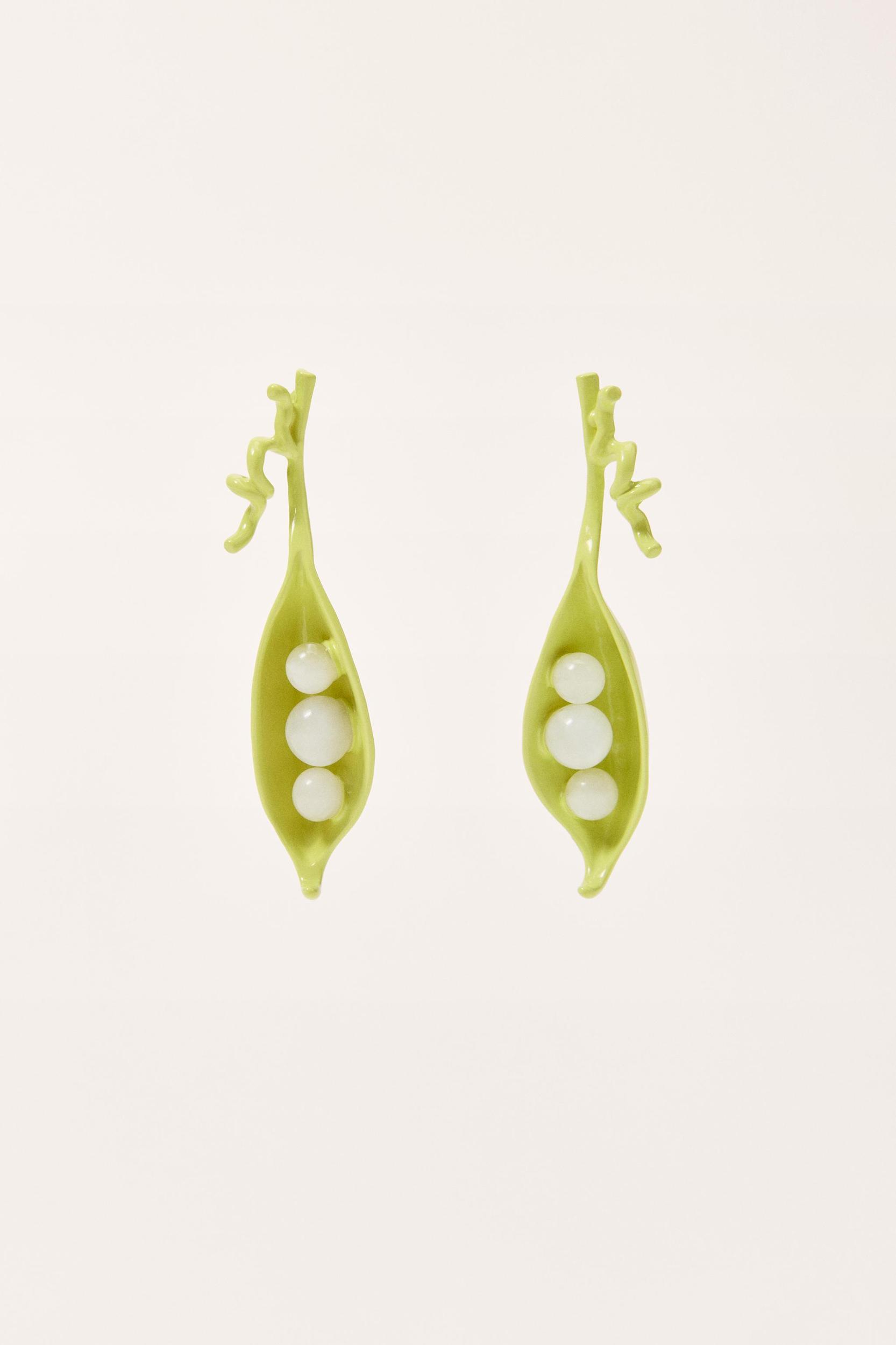 LIMITED EDITION PEA EARRINGS Product Image