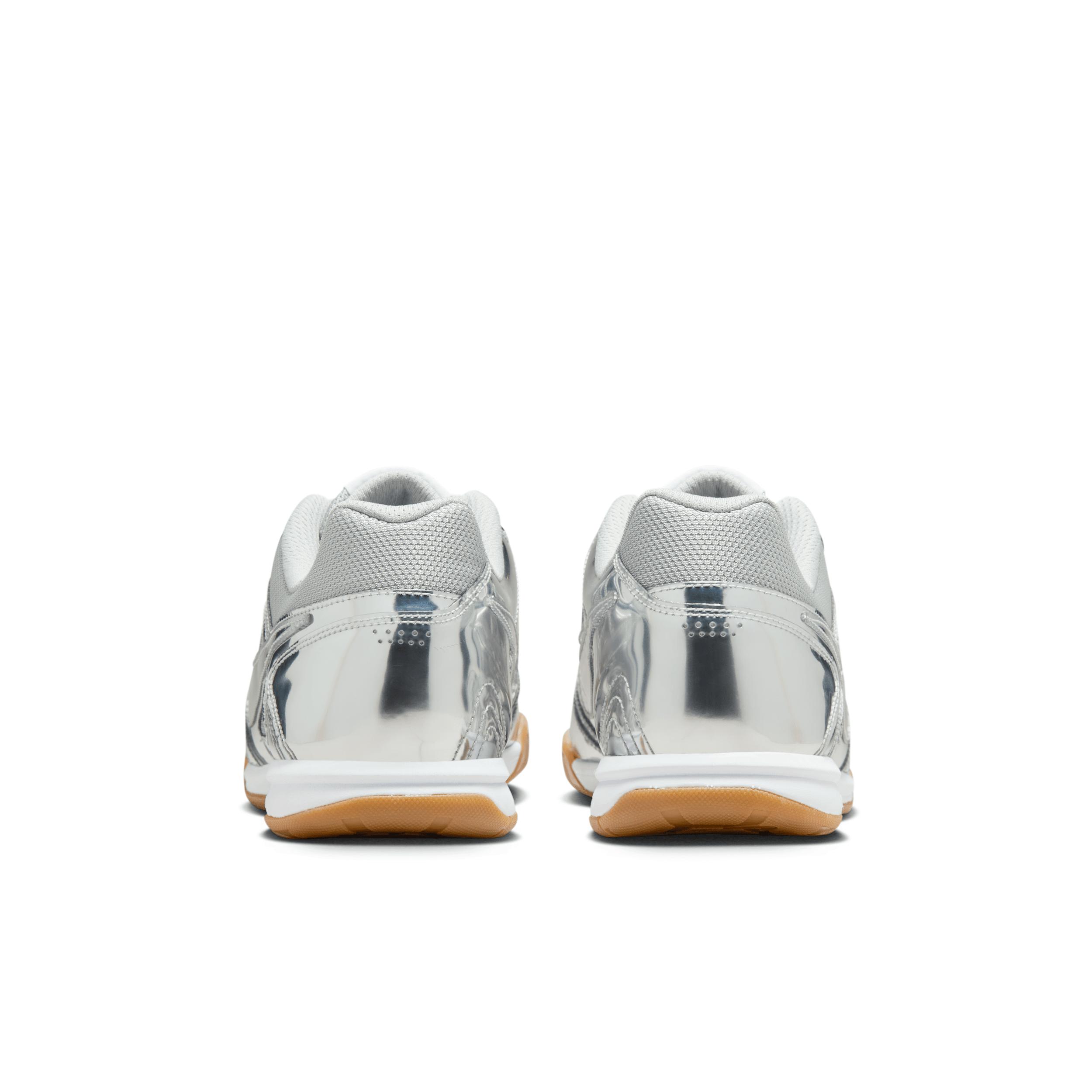 Nike Mens Gato LV8 Shoes | IB3566-001 Product Image