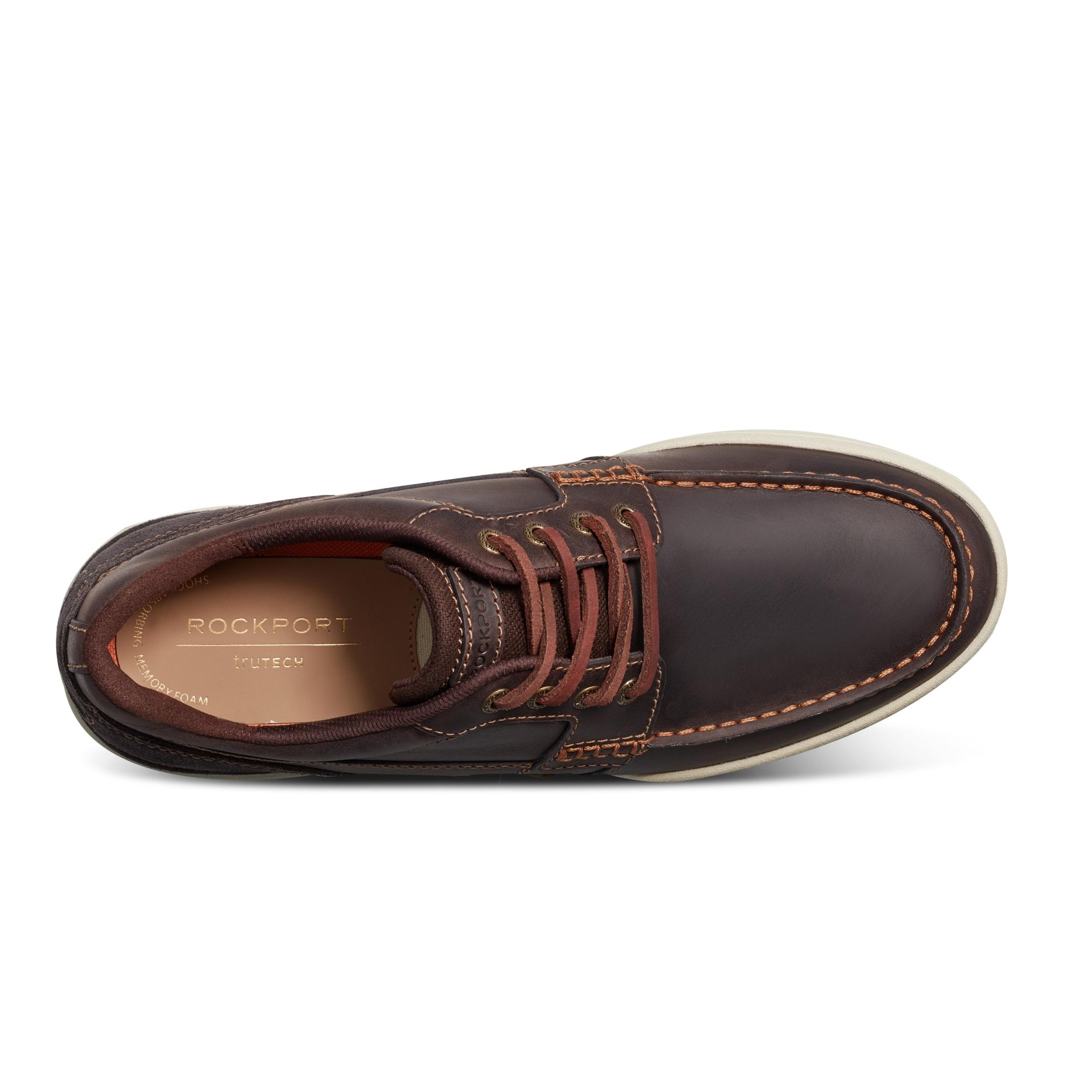 Men's Wentworth Round Toe Casual Flat Boat Shoe Product Image