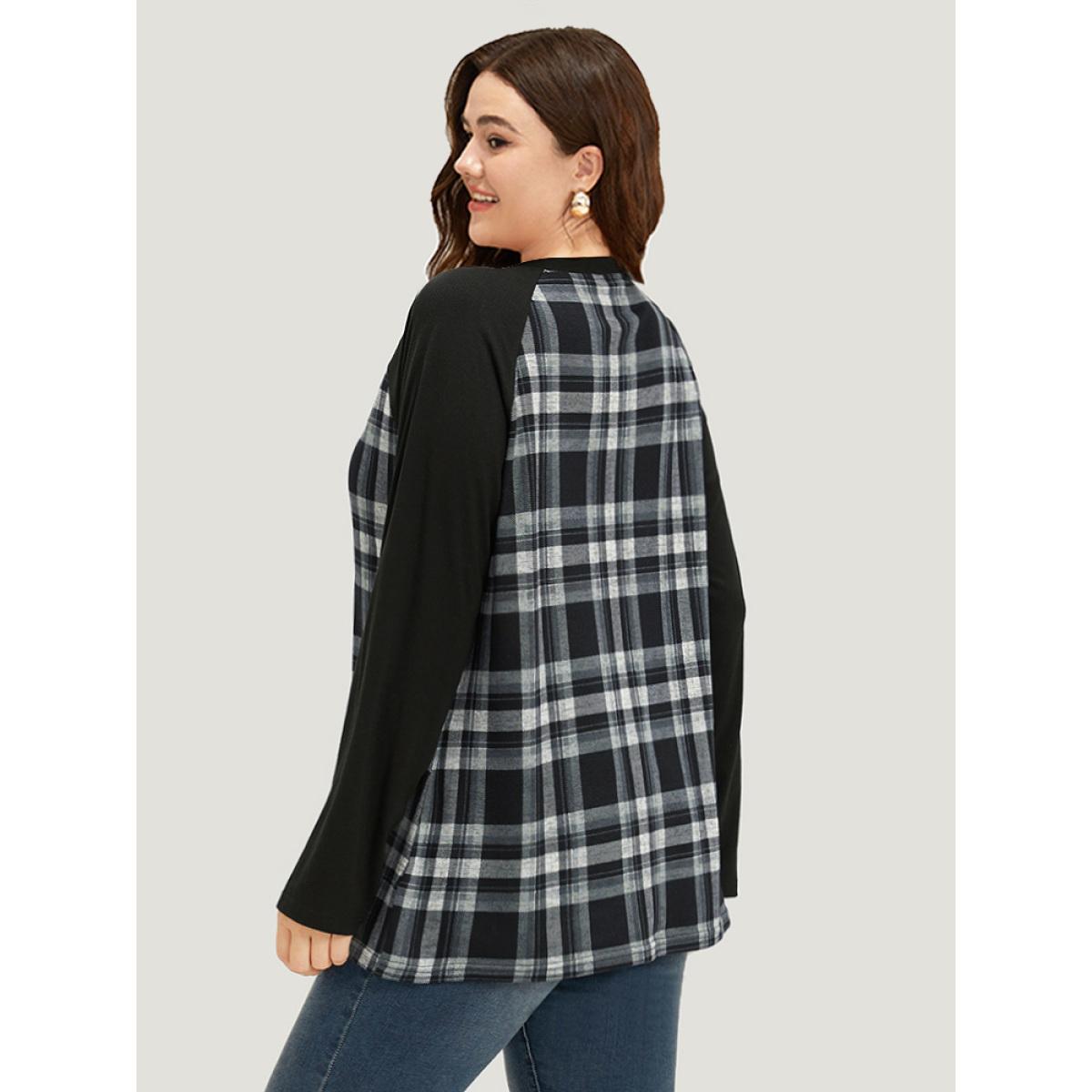 Plus Size Plaid Raglan Sleeve Crew Neck T-shirt Blue Women Casual Patchwork Plaid Round Neck Dailywear T-shirts BloomChic 10/M Product Image