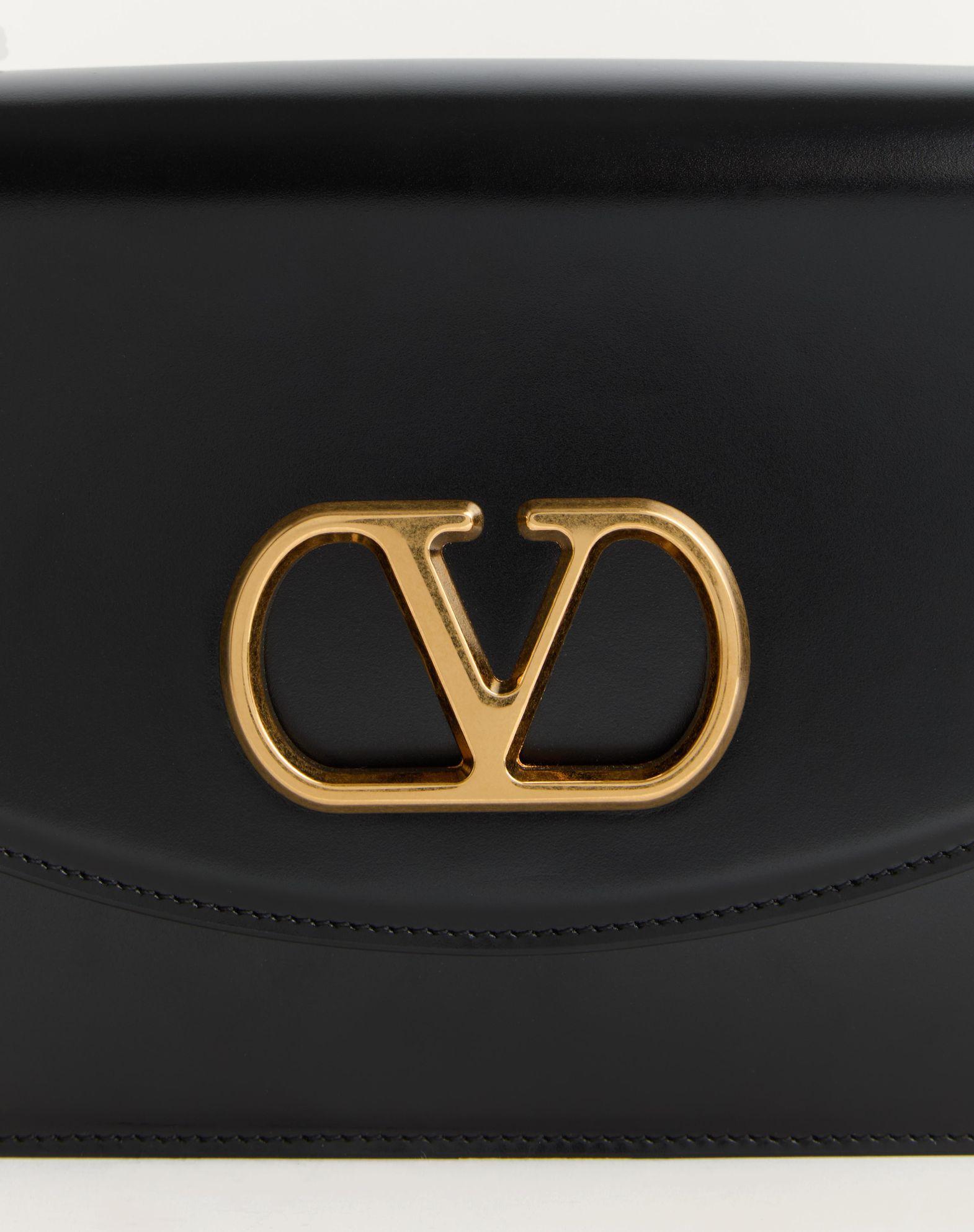 Valentino Garavani Vain Shoulder Bag In Shiny Calfskin Product Image