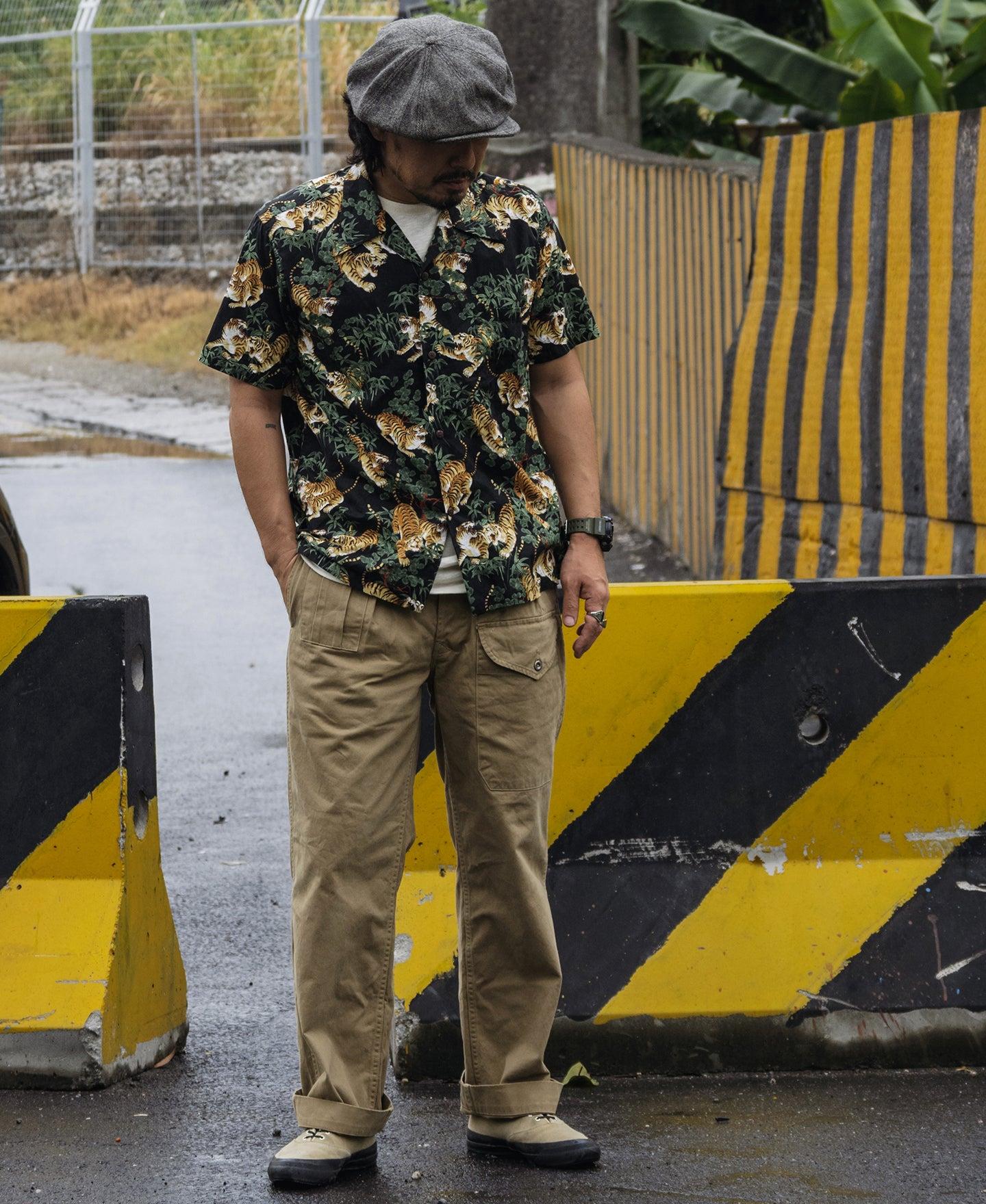 1943 British Army KD & JG Gurkha Bermuda Pants - Khaki Product Image