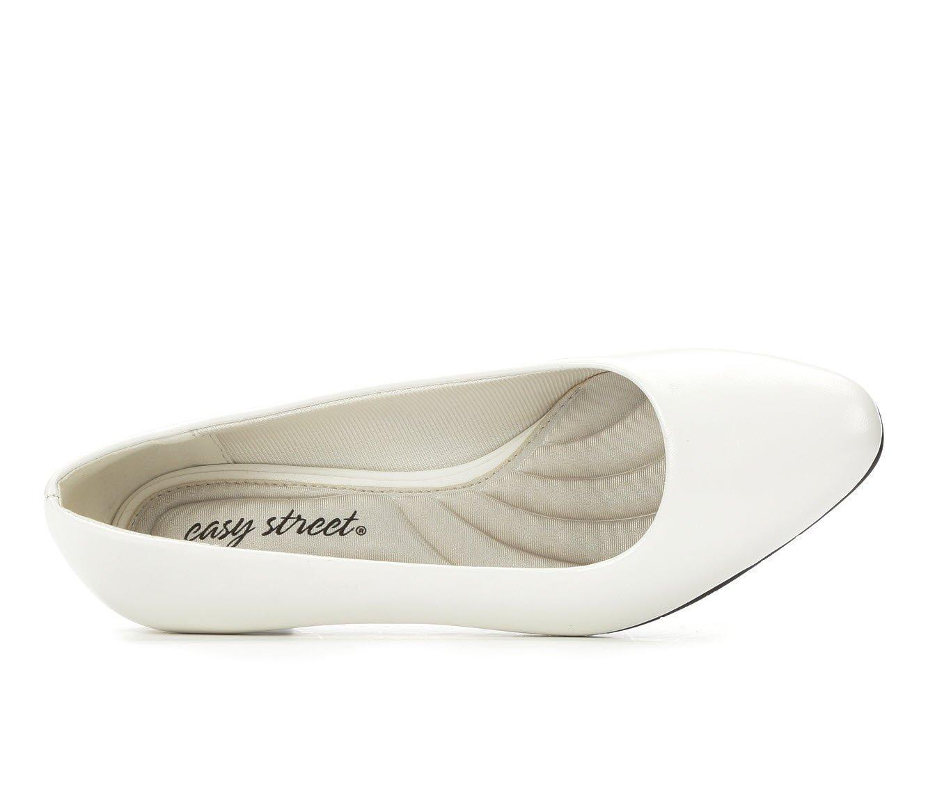 Women's Easy Street Prim Pumps Product Image