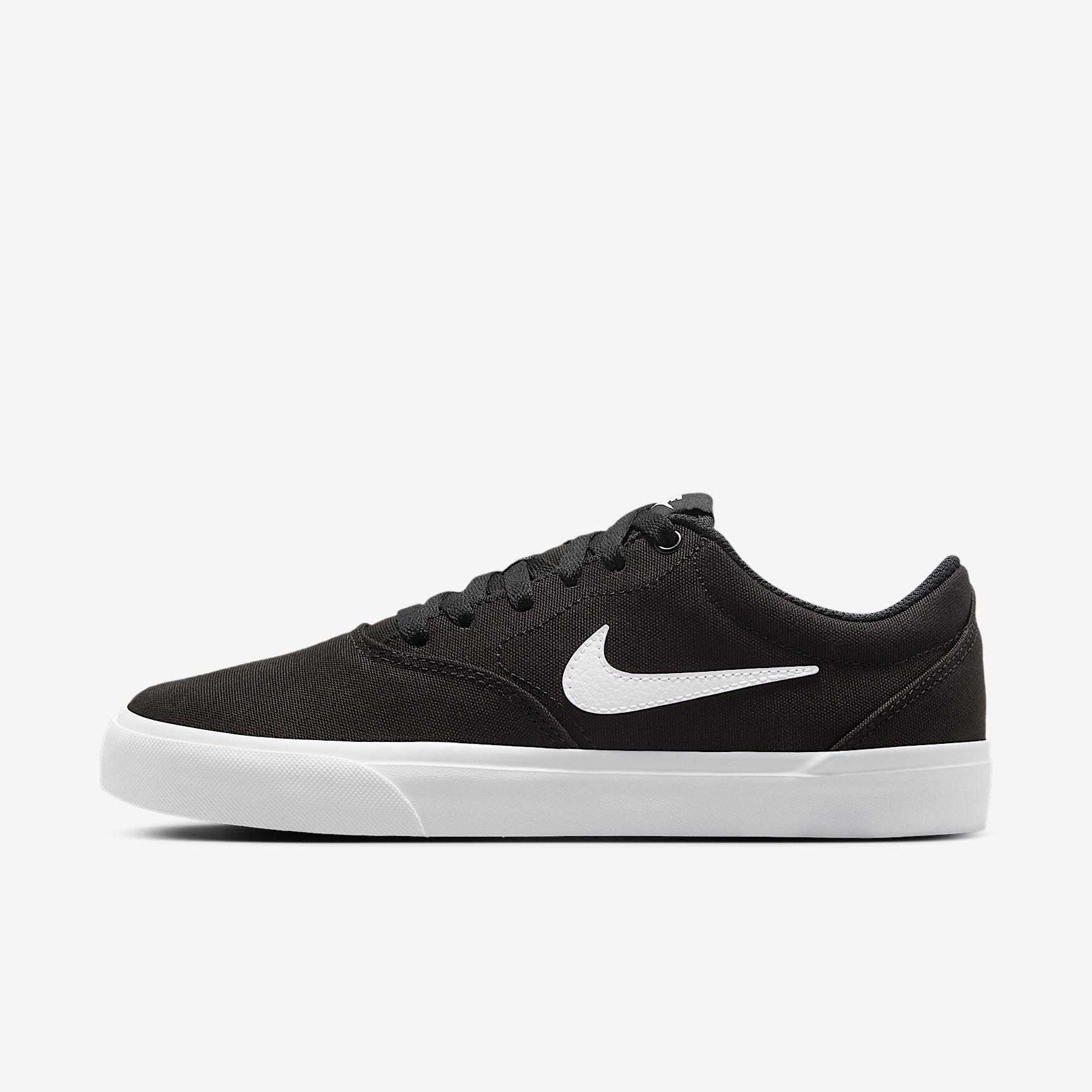 Nike Women's Charge Canvas Shoes Product Image
