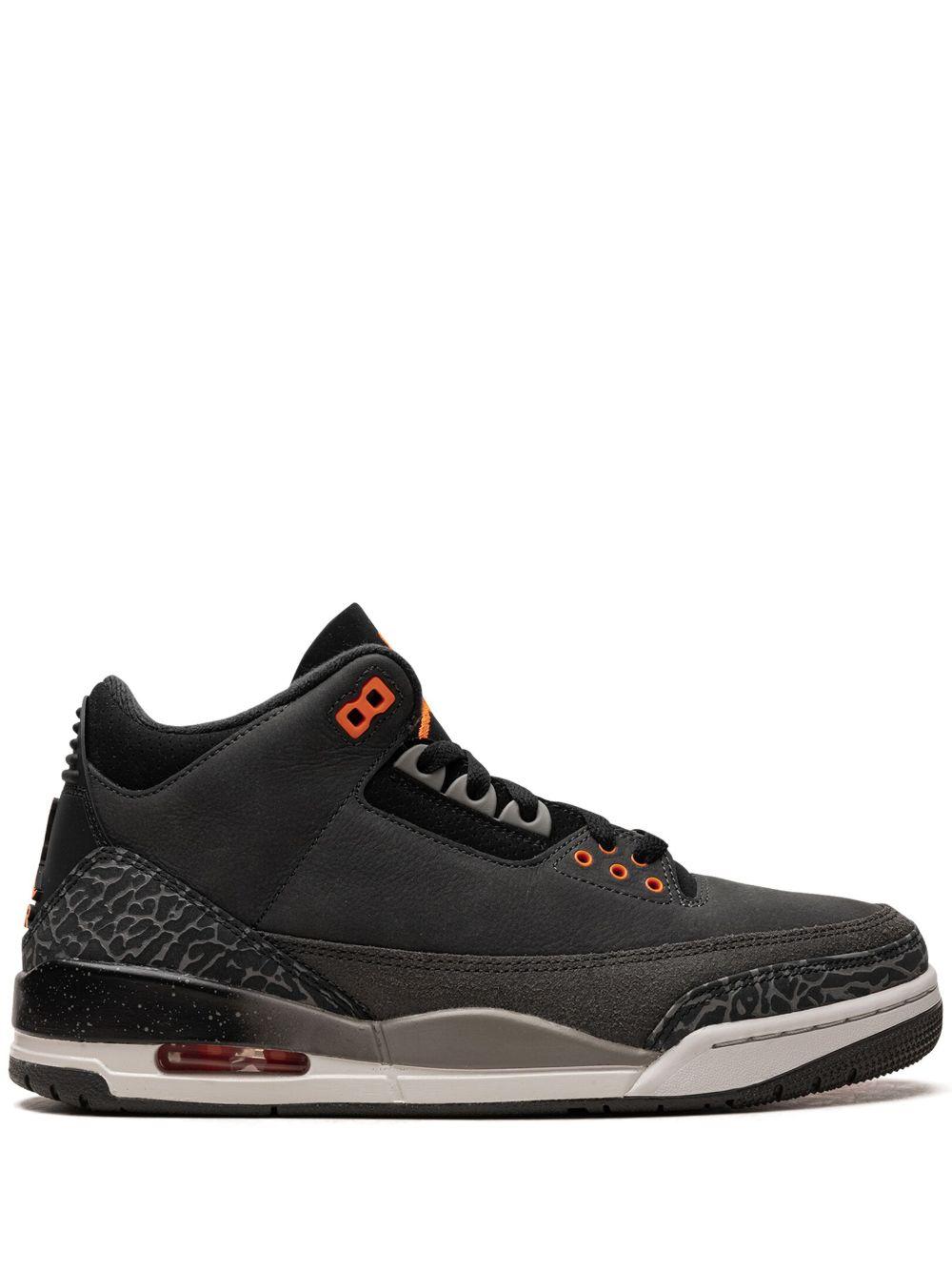 Air Jordan 3 "Fear (2023)" sneakers Product Image