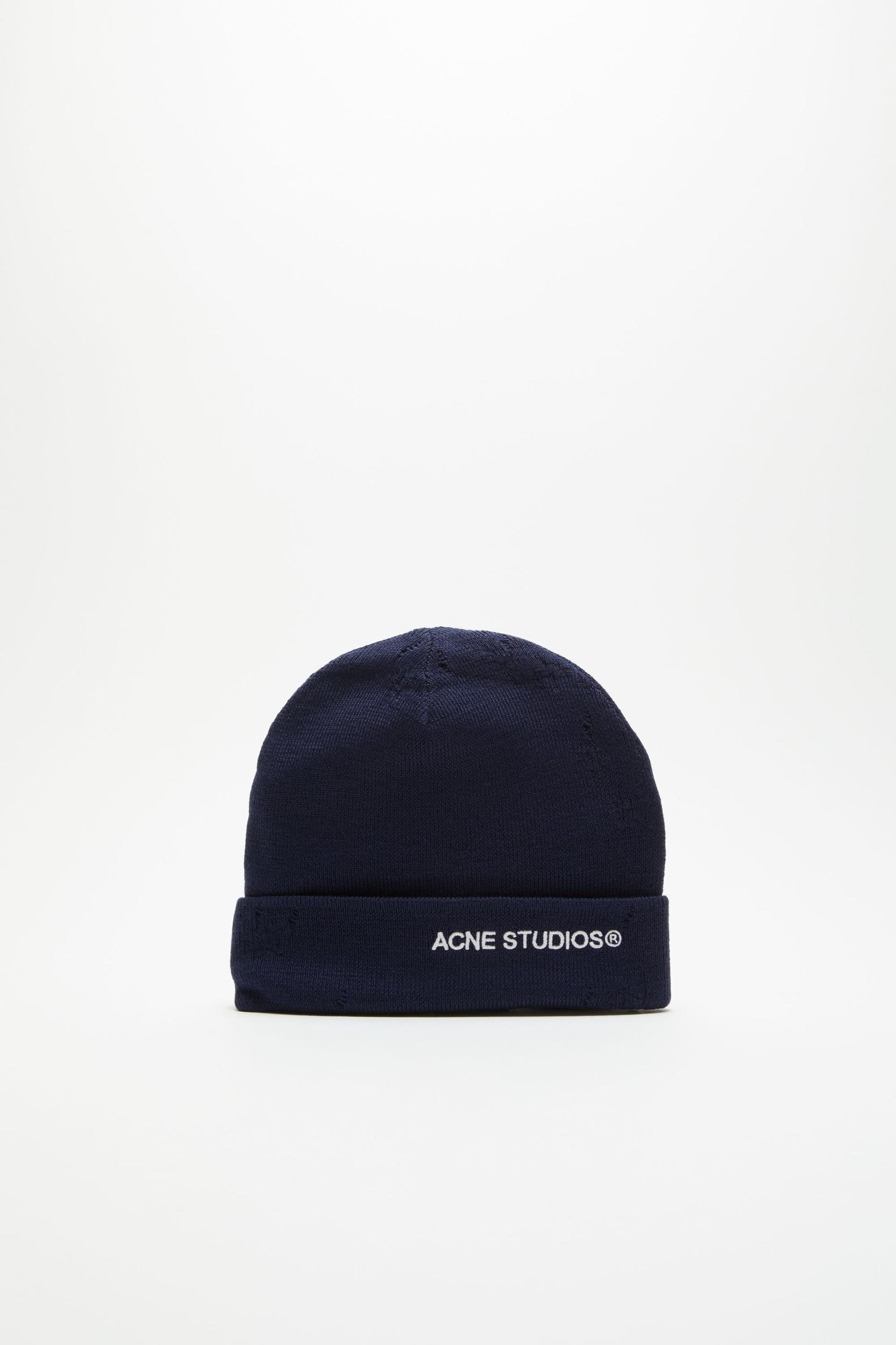 Distressed wool beanie Product Image
