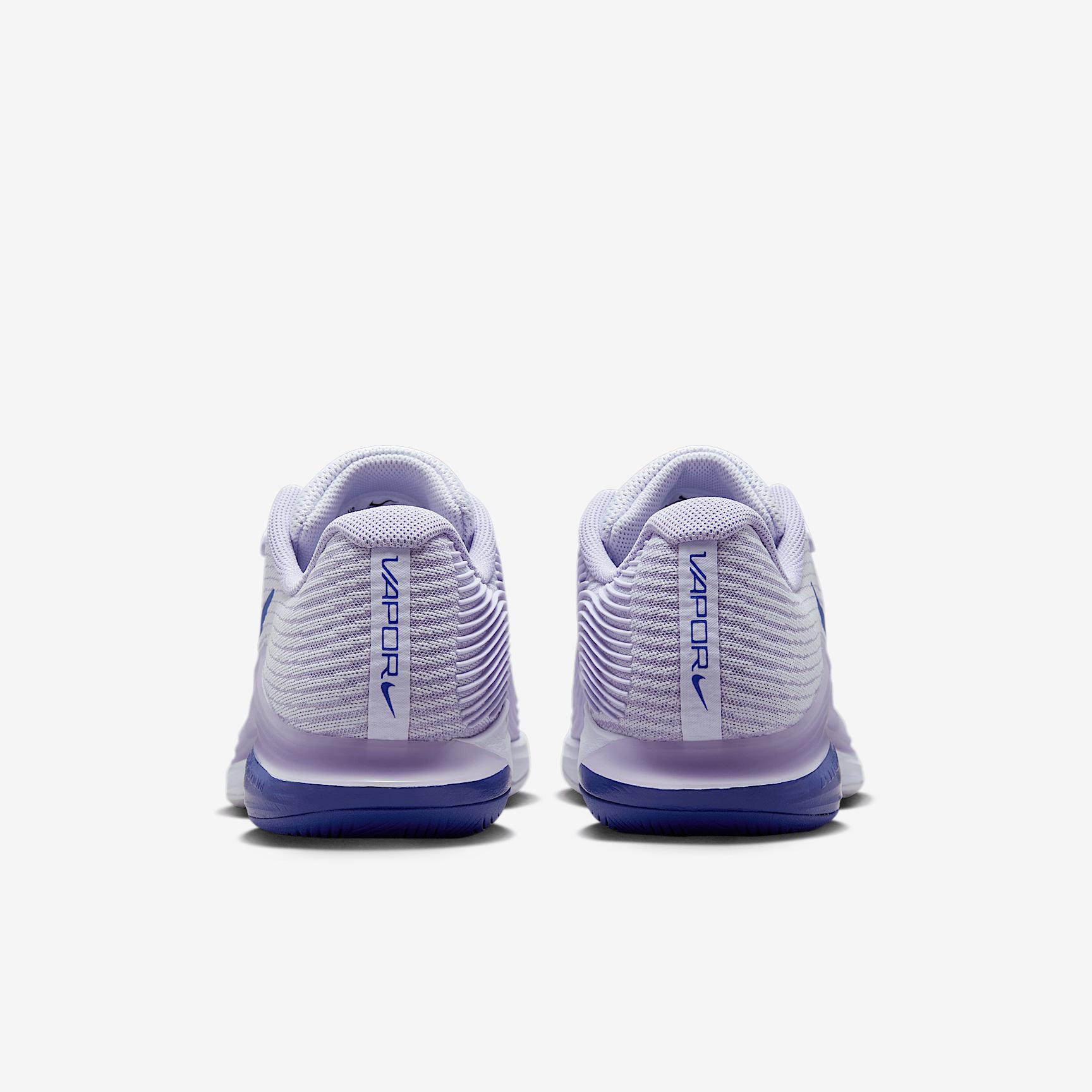 Nike Womens Vapor Hard Court Tennis Shoes | FV5554-104 Product Image