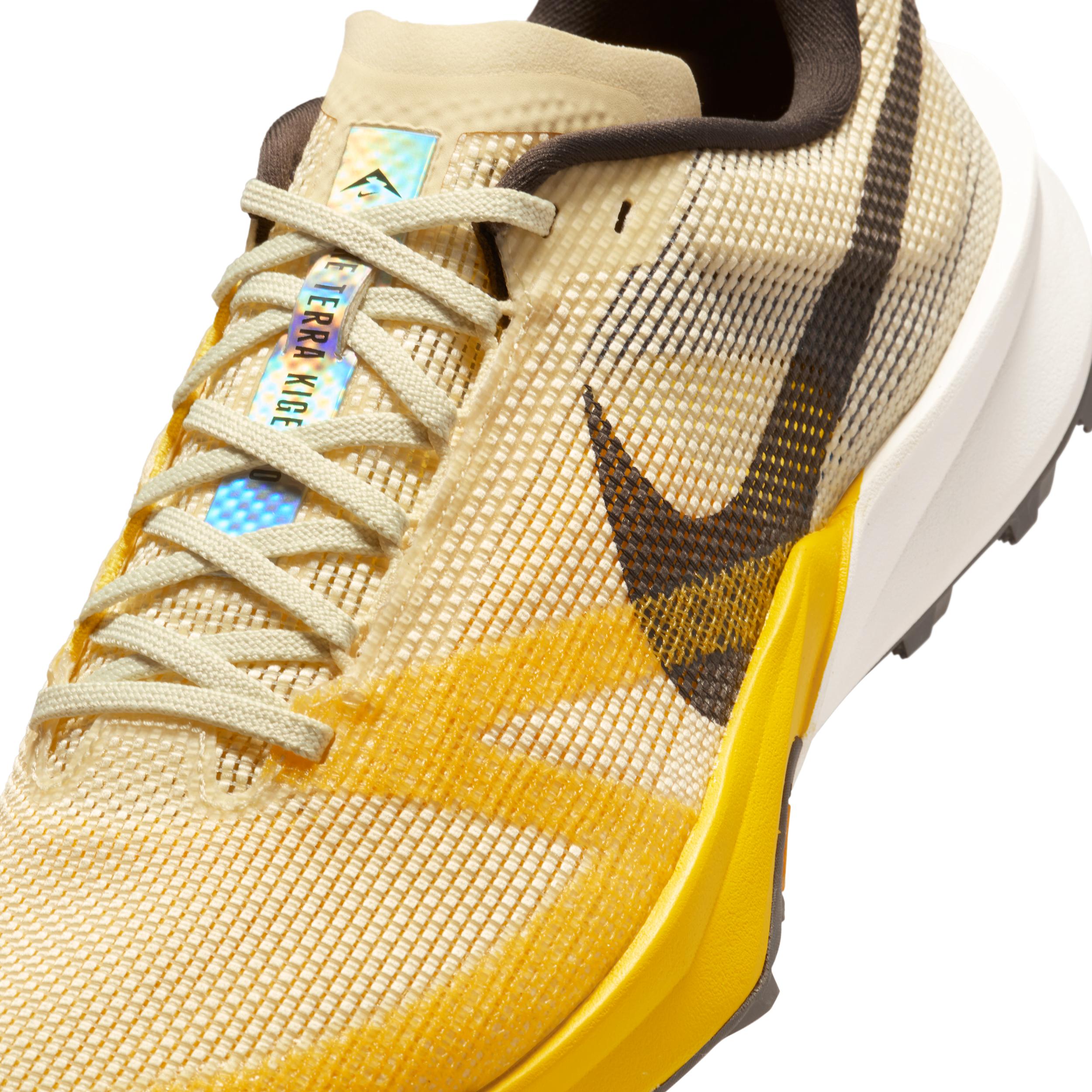 Nike Men's Kiger 10 Trail Running Shoes Product Image