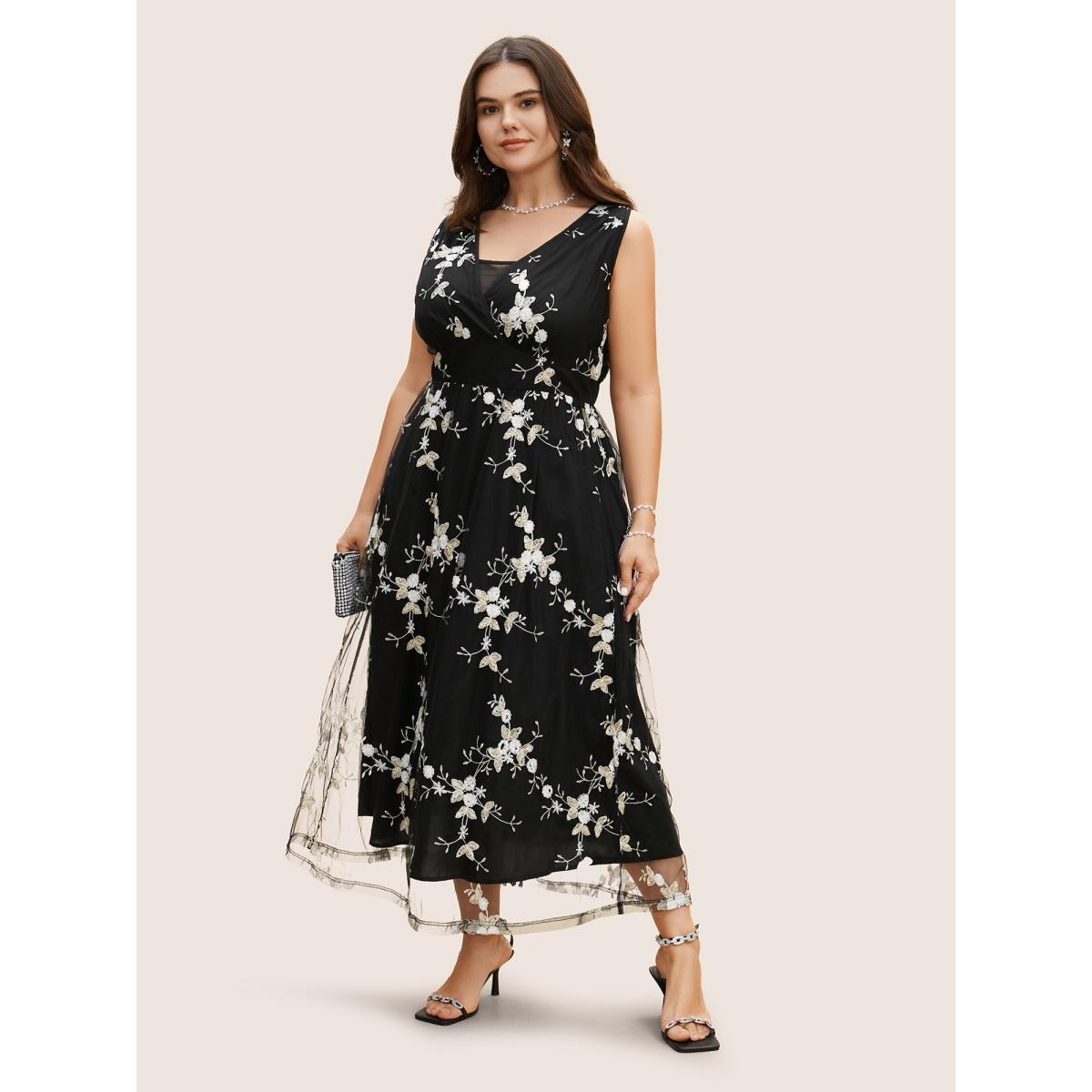 Plus Size Mesh Floral Embroidered Sleeveless Maxi Dress Black Women Formal Gathered Deep V-neck Sleeveless Curvy BloomChic 12/L Product Image