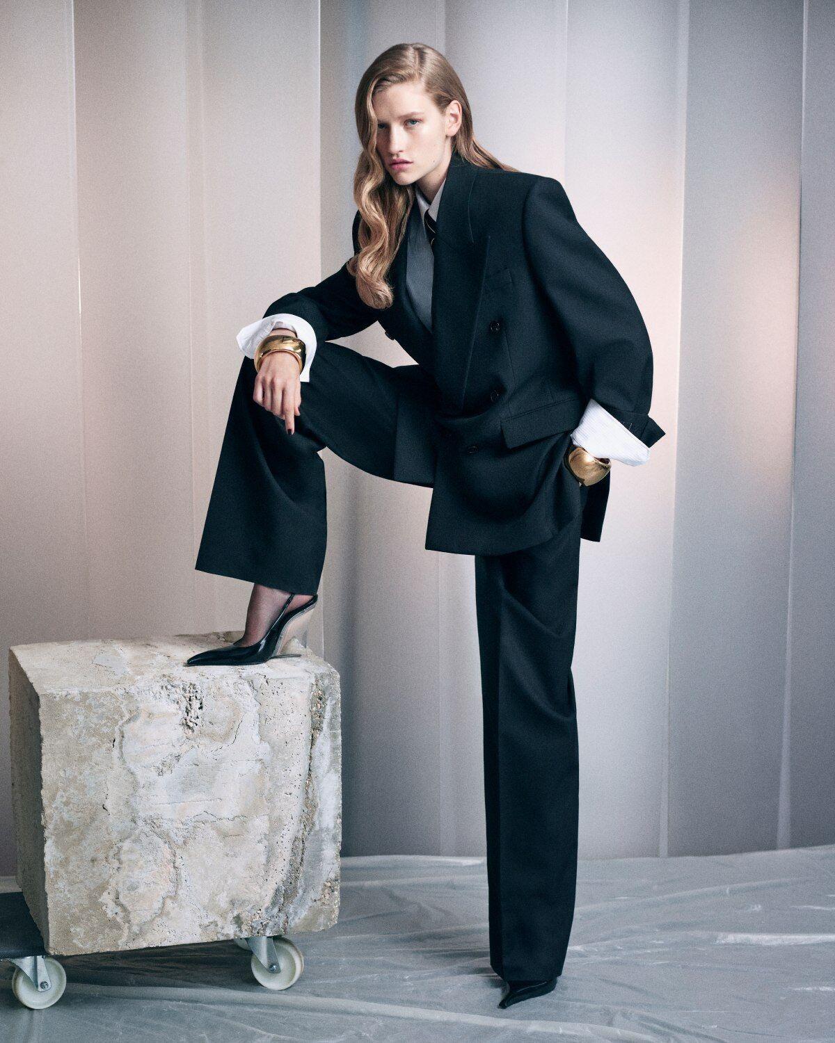 wide-leg pants in wool canvas Product Image