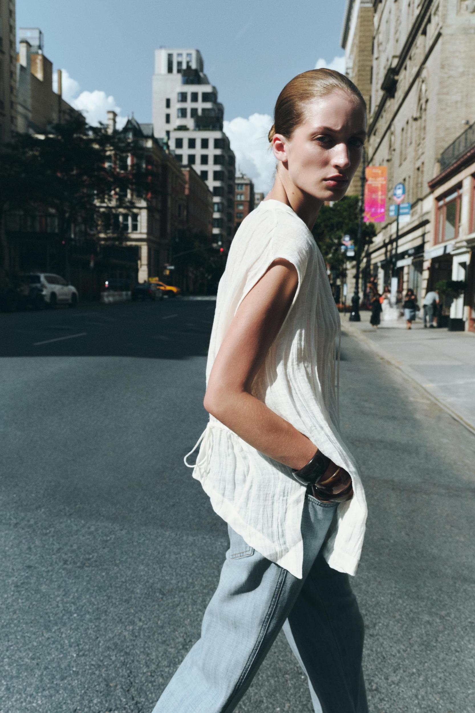 ZW COLLECTION LINEN BLOUSE WITH TIES Product Image