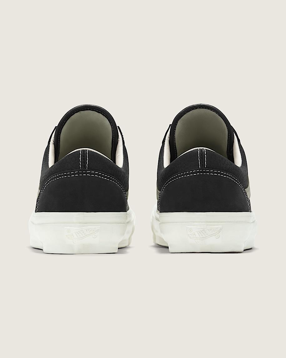 Premium Old Skool Leather Shoe in Black| Vans US Product Image