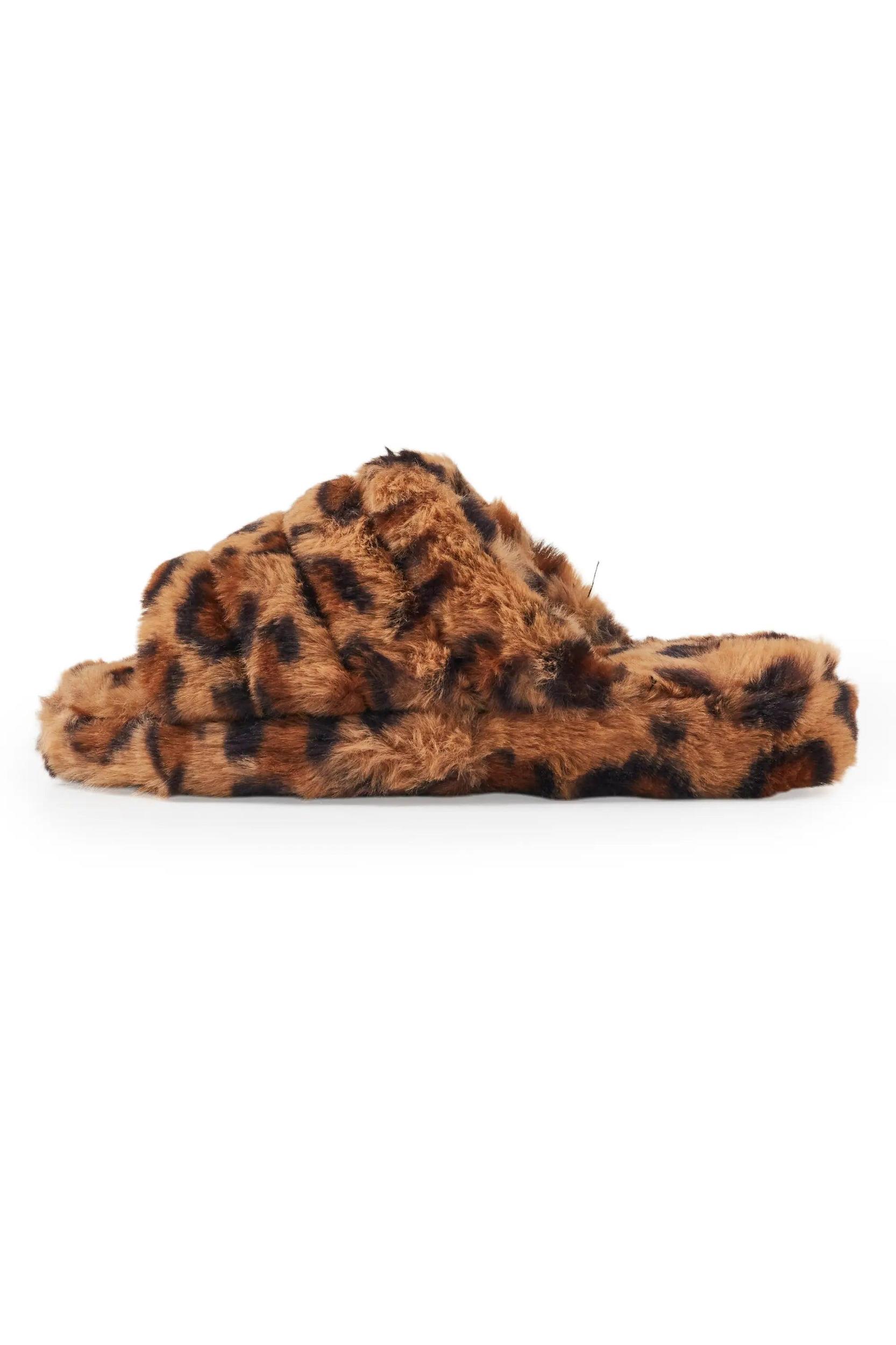 Shecovia Cheetah Slippers Female Product Image